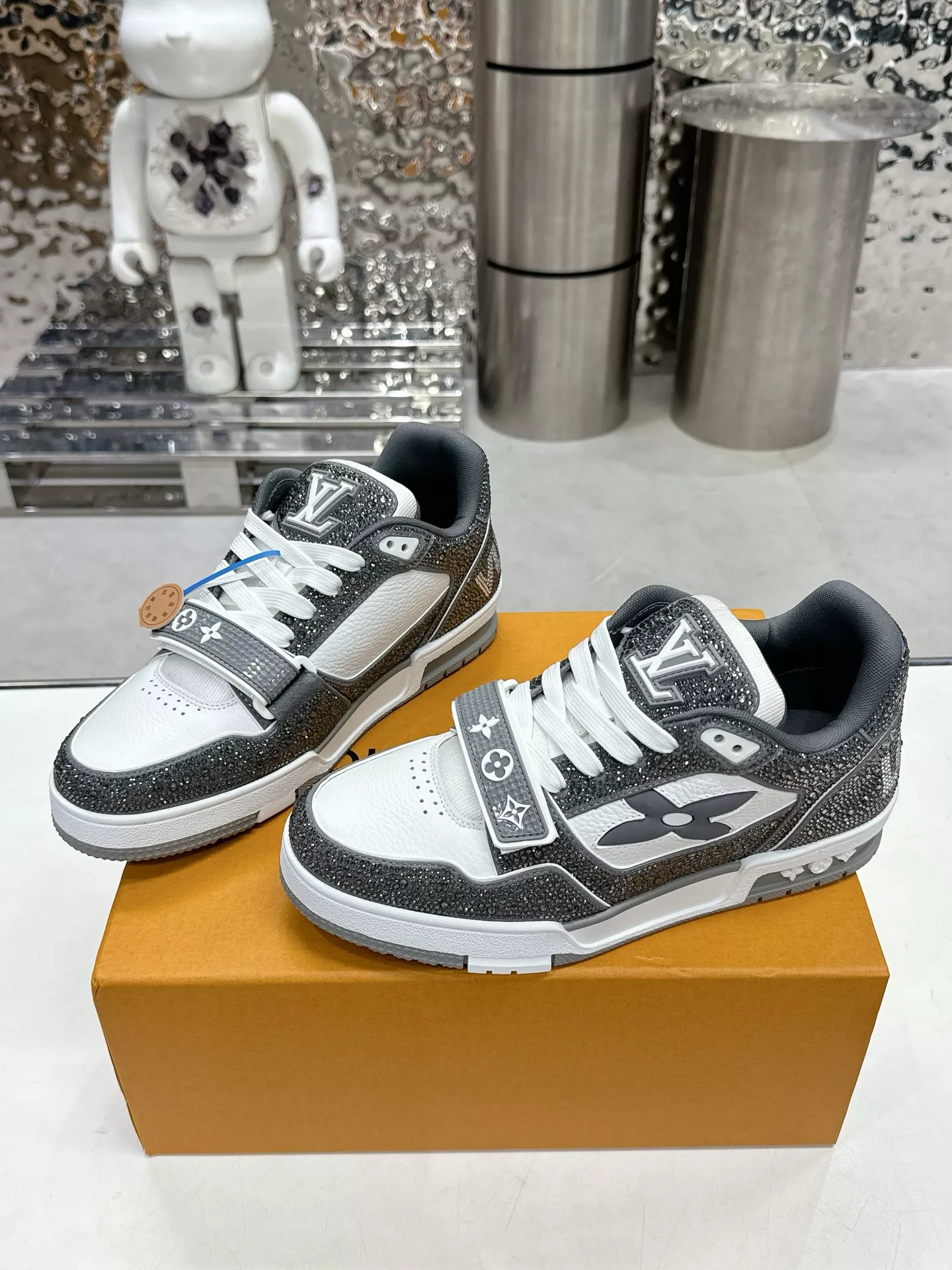 Louis Vuitton Casual Shoes For Men Refined 117