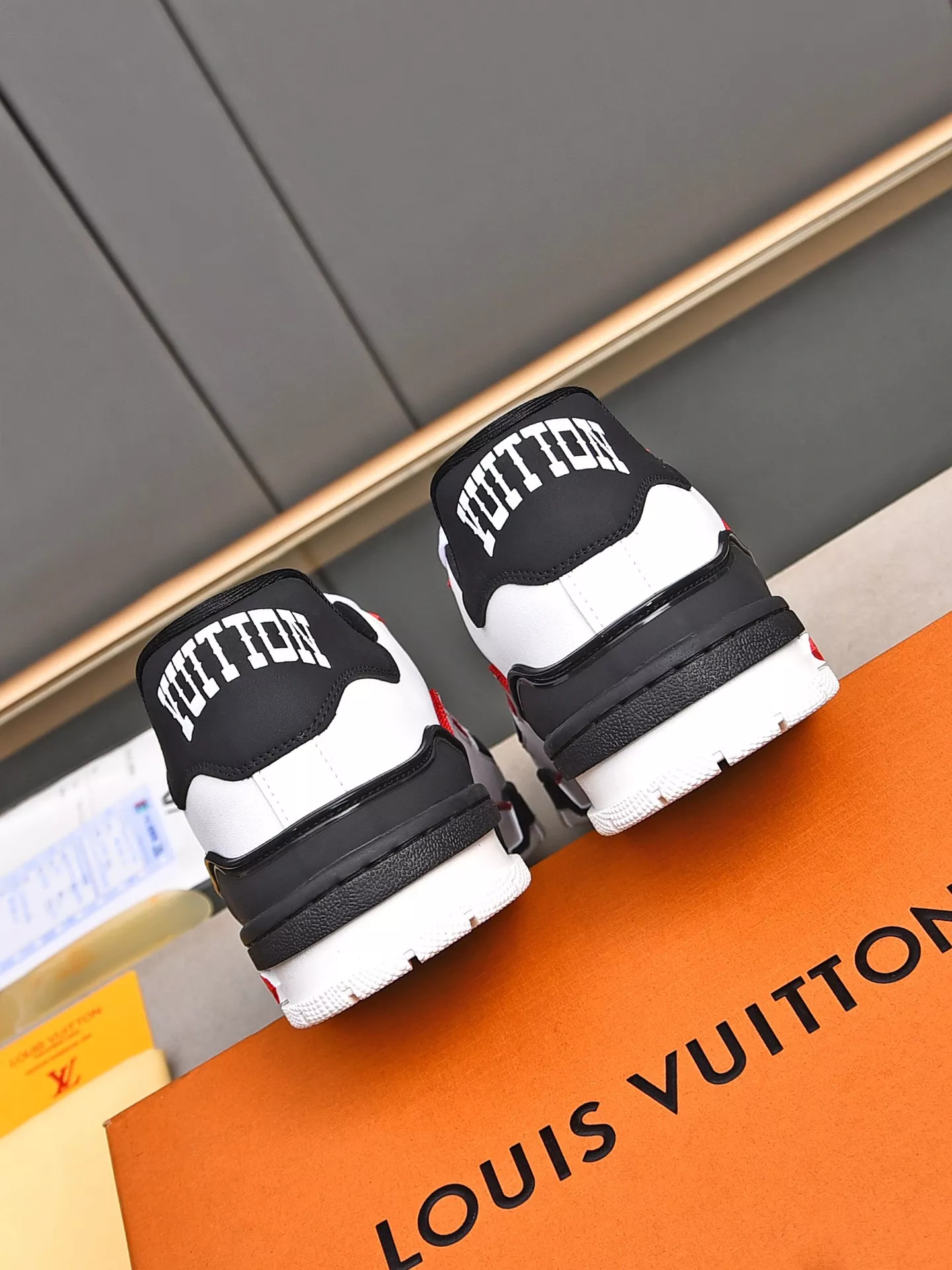 Louis Vuitton Casual Shoes For Men Refined 2067