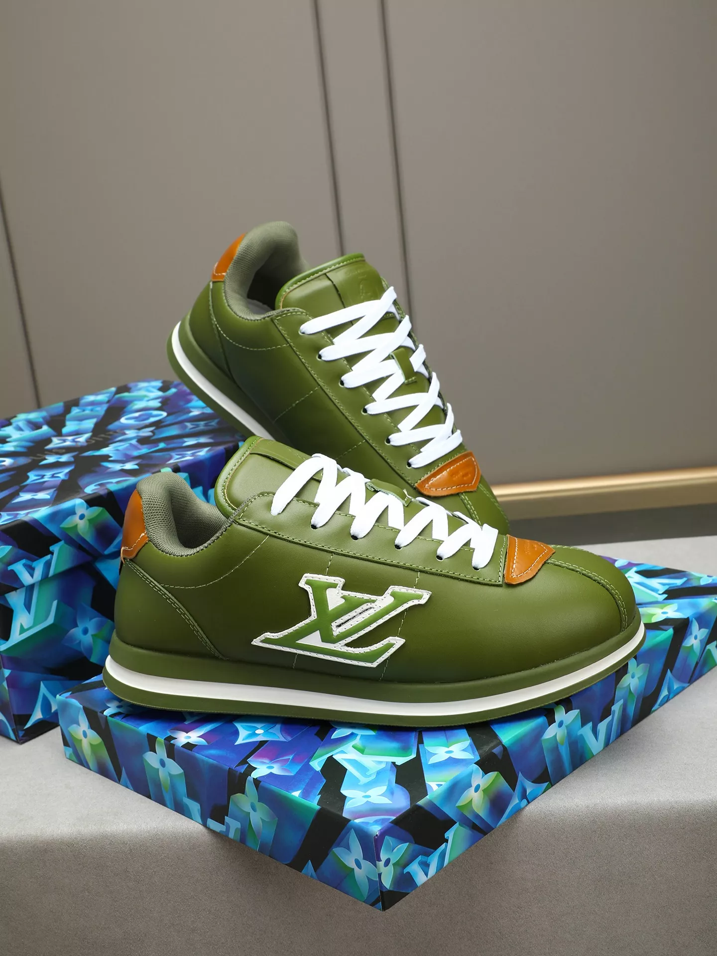 Louis Vuitton Casual Shoes For Men Refined 416