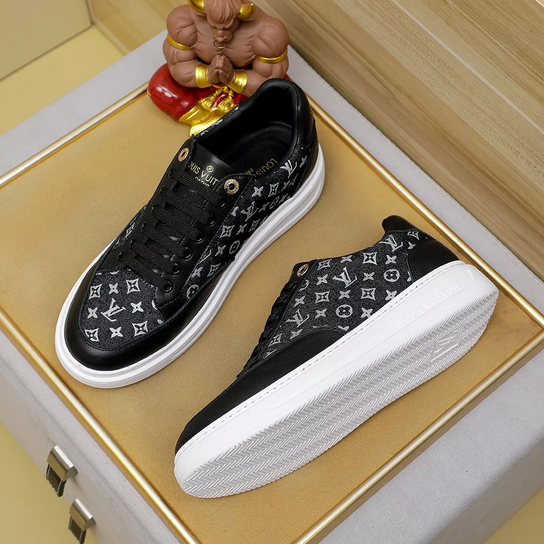 Louis Vuitton Casual Shoes For Men Refined 9355