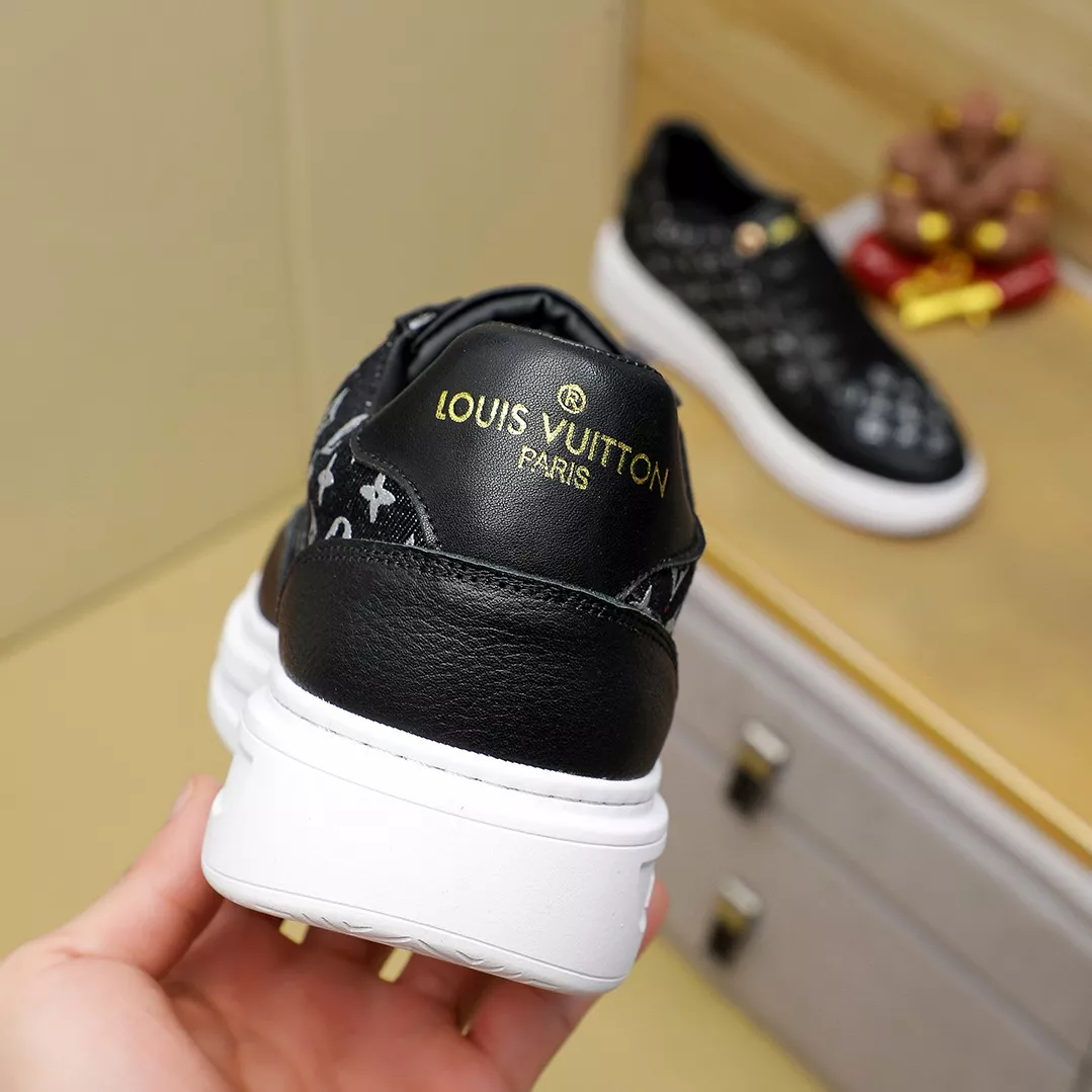 Louis Vuitton Casual Shoes For Men Refined 9355