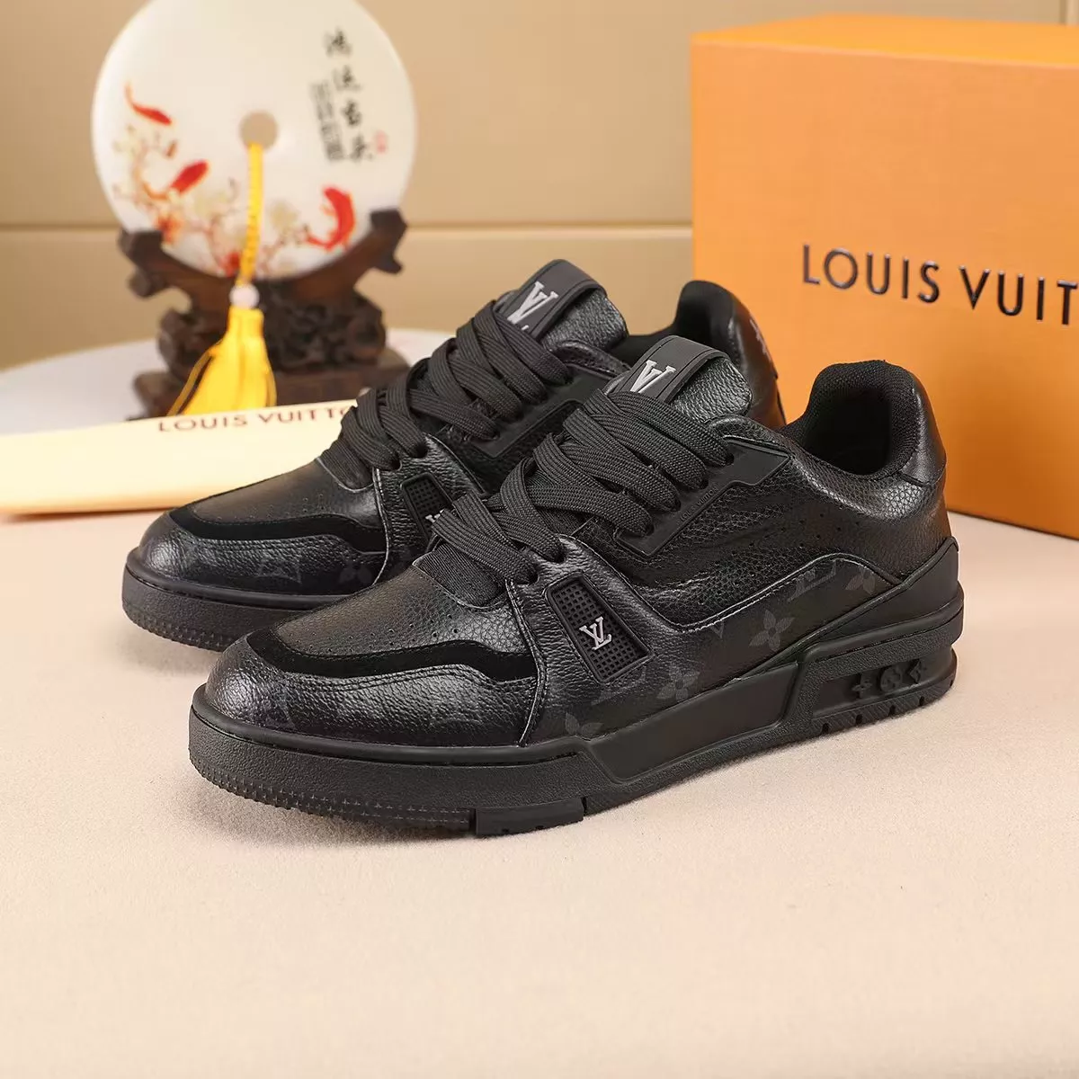 Louis Vuitton Casual Shoes For Men Reliable 3992