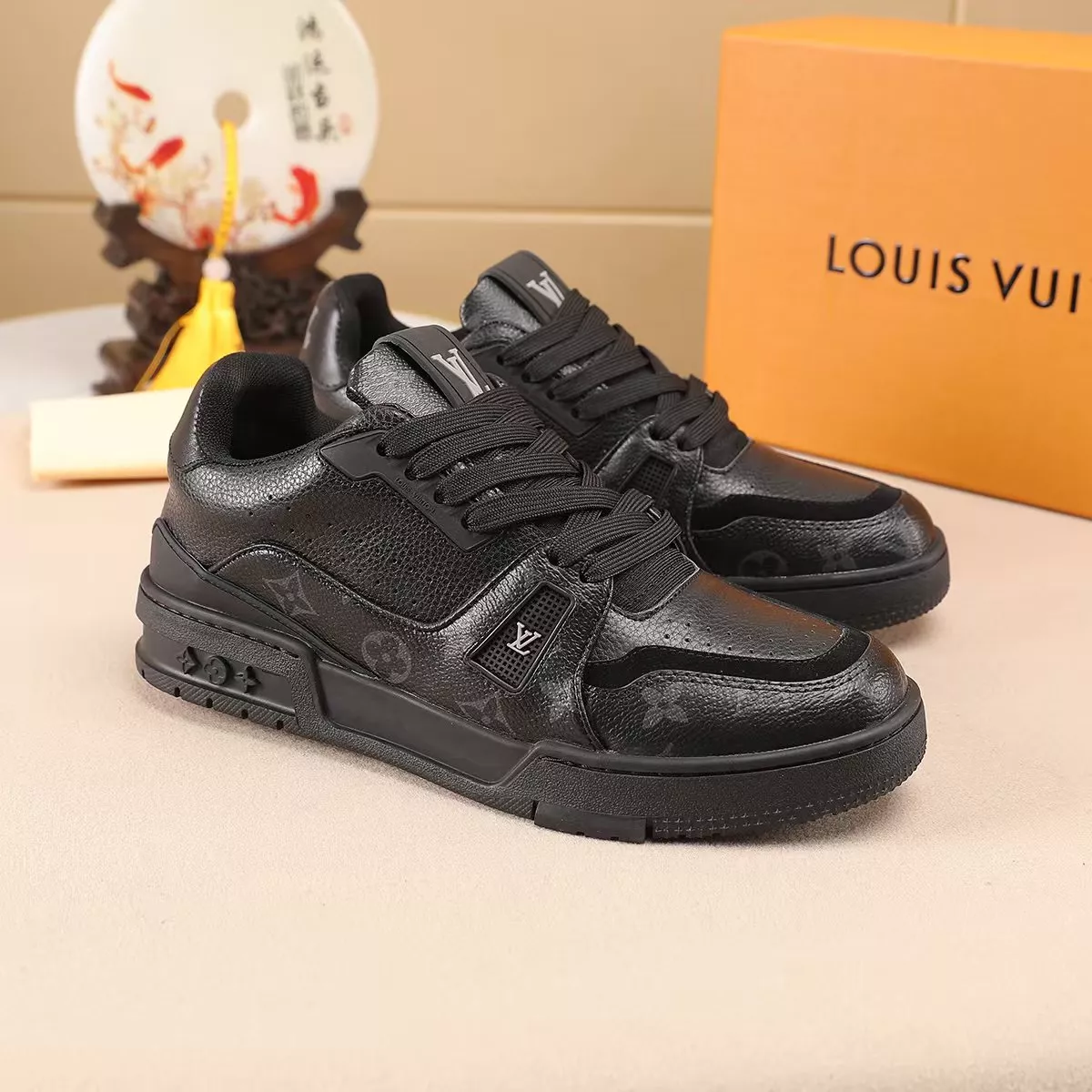 Louis Vuitton Casual Shoes For Men Reliable 3992