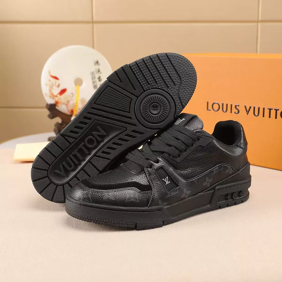 Louis Vuitton Casual Shoes For Men Reliable 3992
