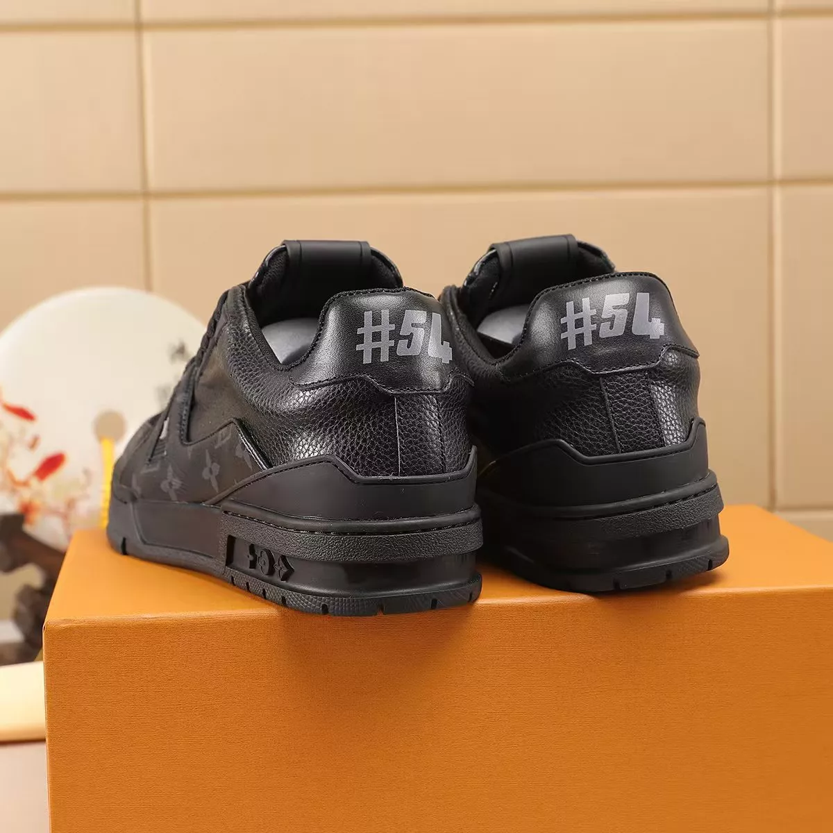 Louis Vuitton Casual Shoes For Men Reliable 3992