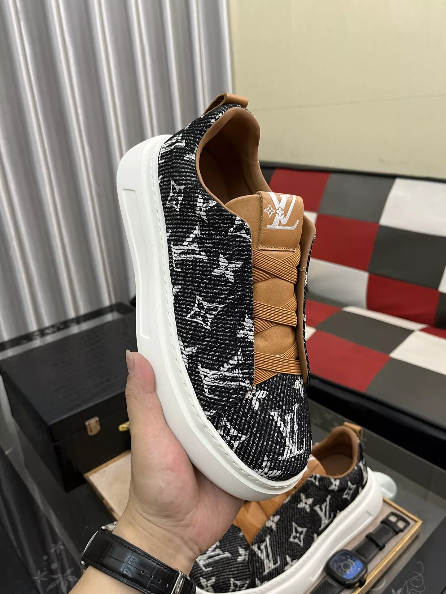 Louis Vuitton Casual Shoes For Men SmartChoice 646