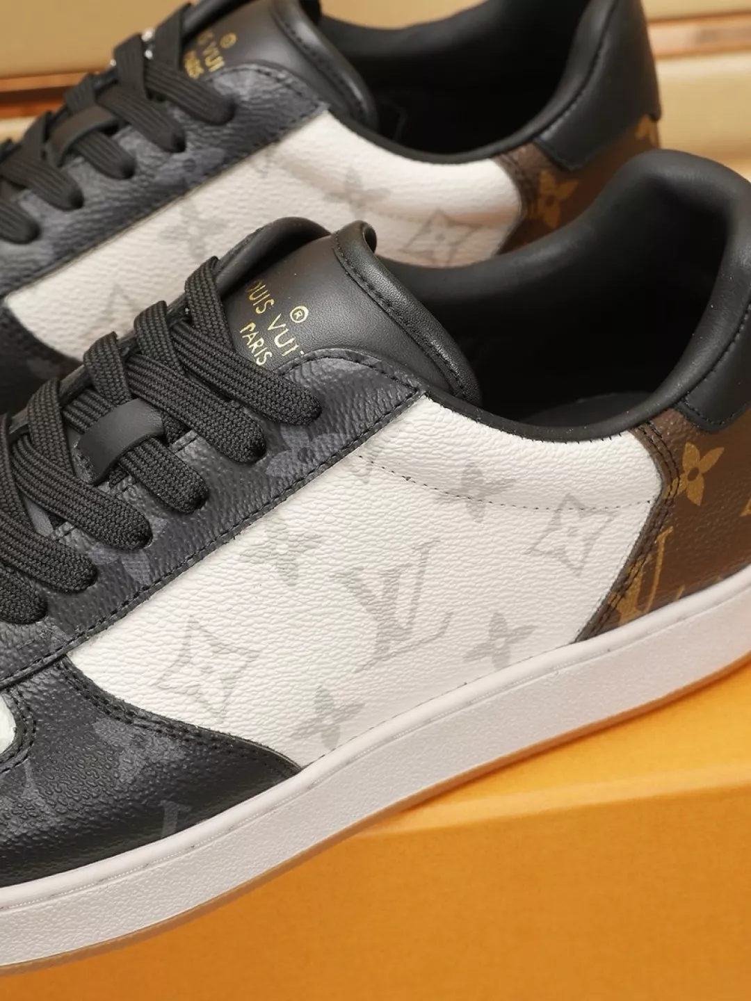 Louis Vuitton Casual Shoes For Men Soft 4974