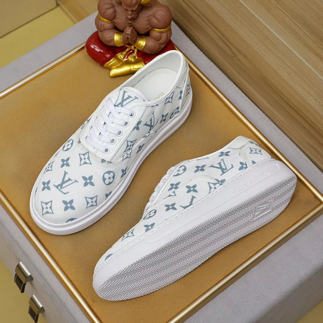 Louis Vuitton Casual Shoes For Men StreetReady 2220