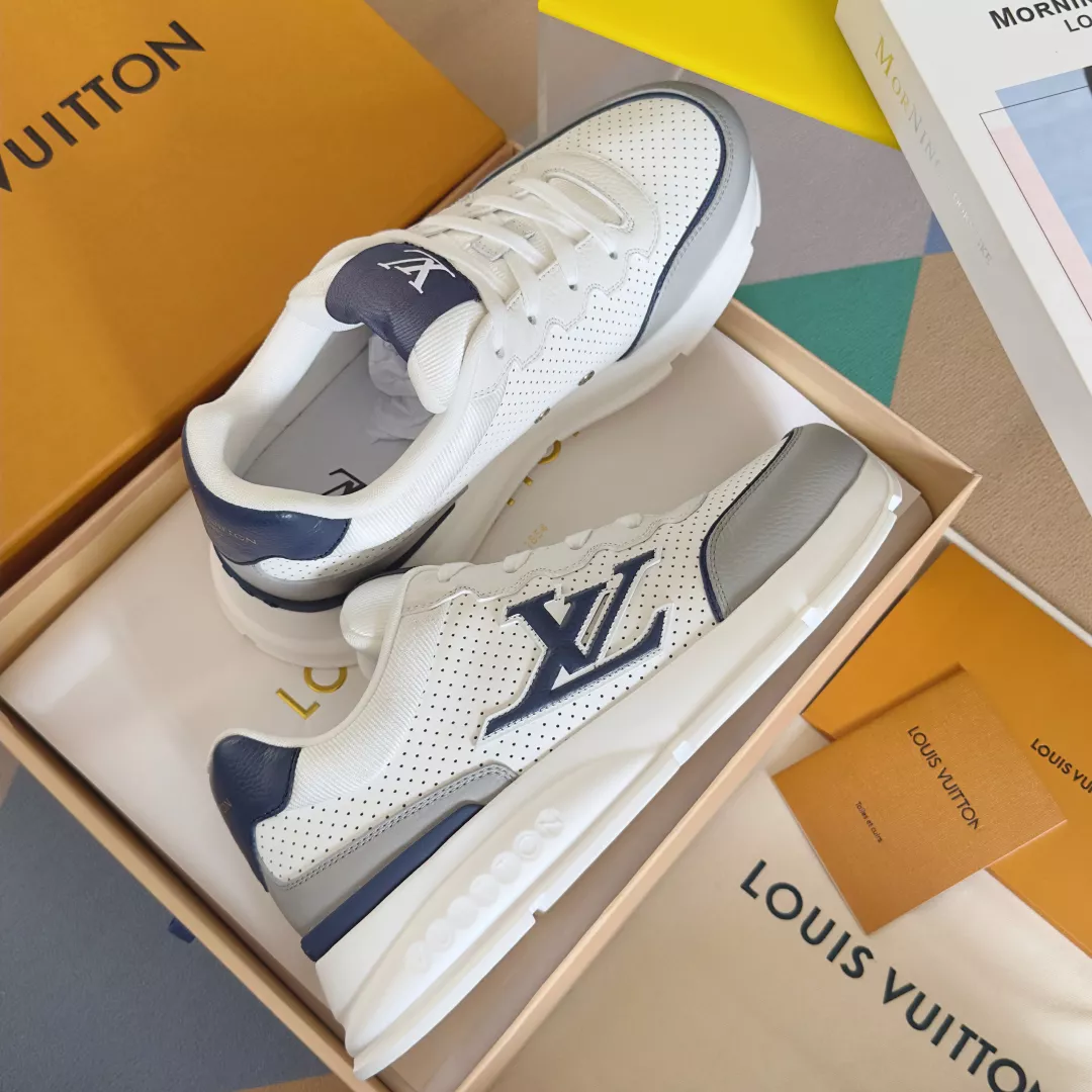 Louis Vuitton Casual Shoes For Men Stylish 1167