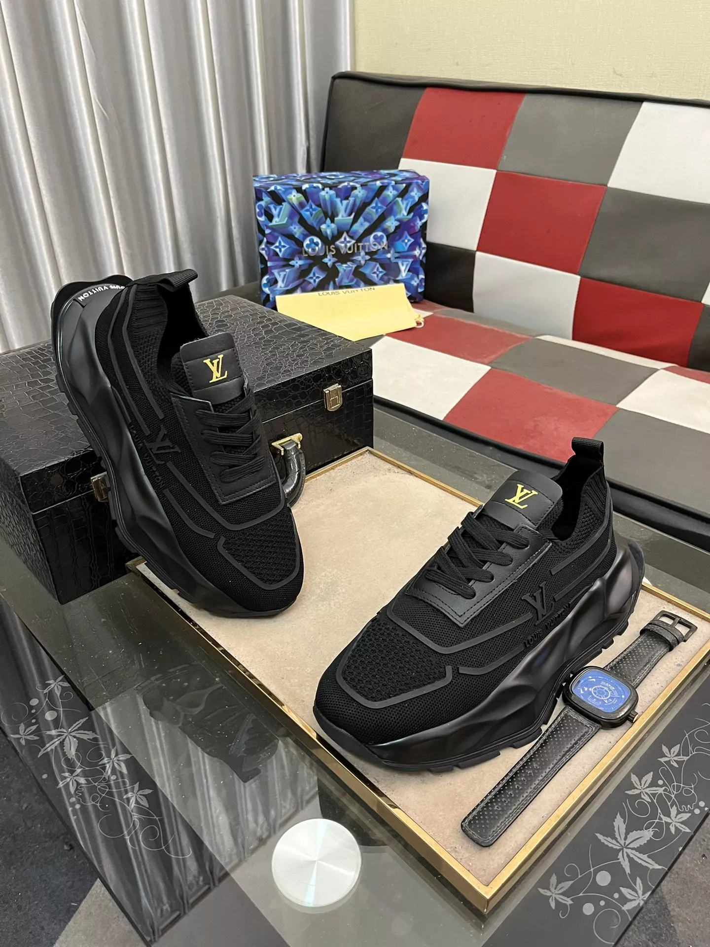 Louis Vuitton Casual Shoes For Men Stylish 4562