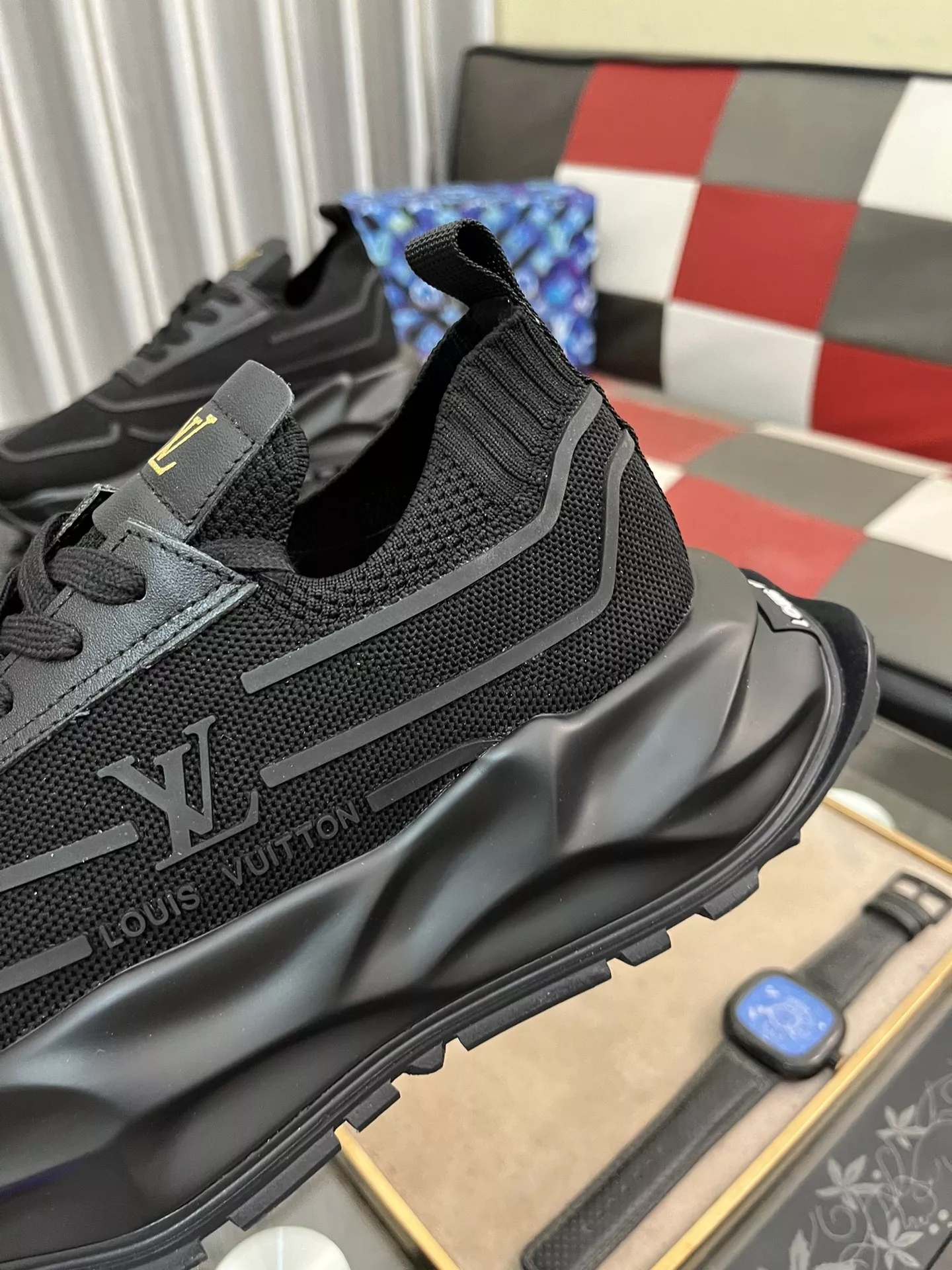 Louis Vuitton Casual Shoes For Men Stylish 4562