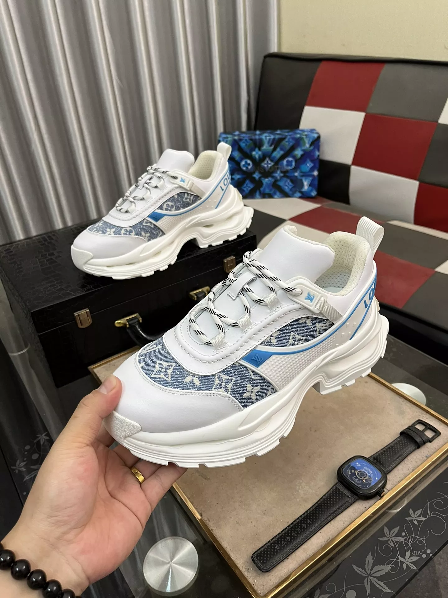 Louis Vuitton Casual Shoes For Men Stylish 6982