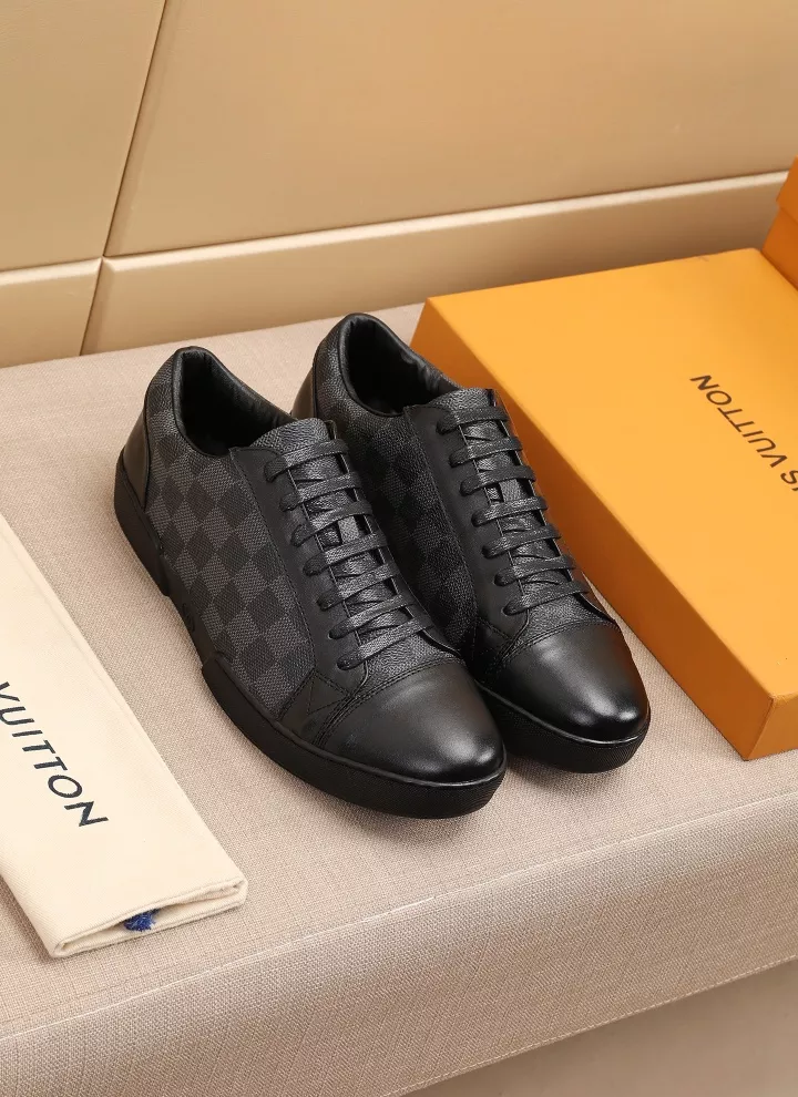 Louis Vuitton Casual Shoes For Men Trendsetting 6486