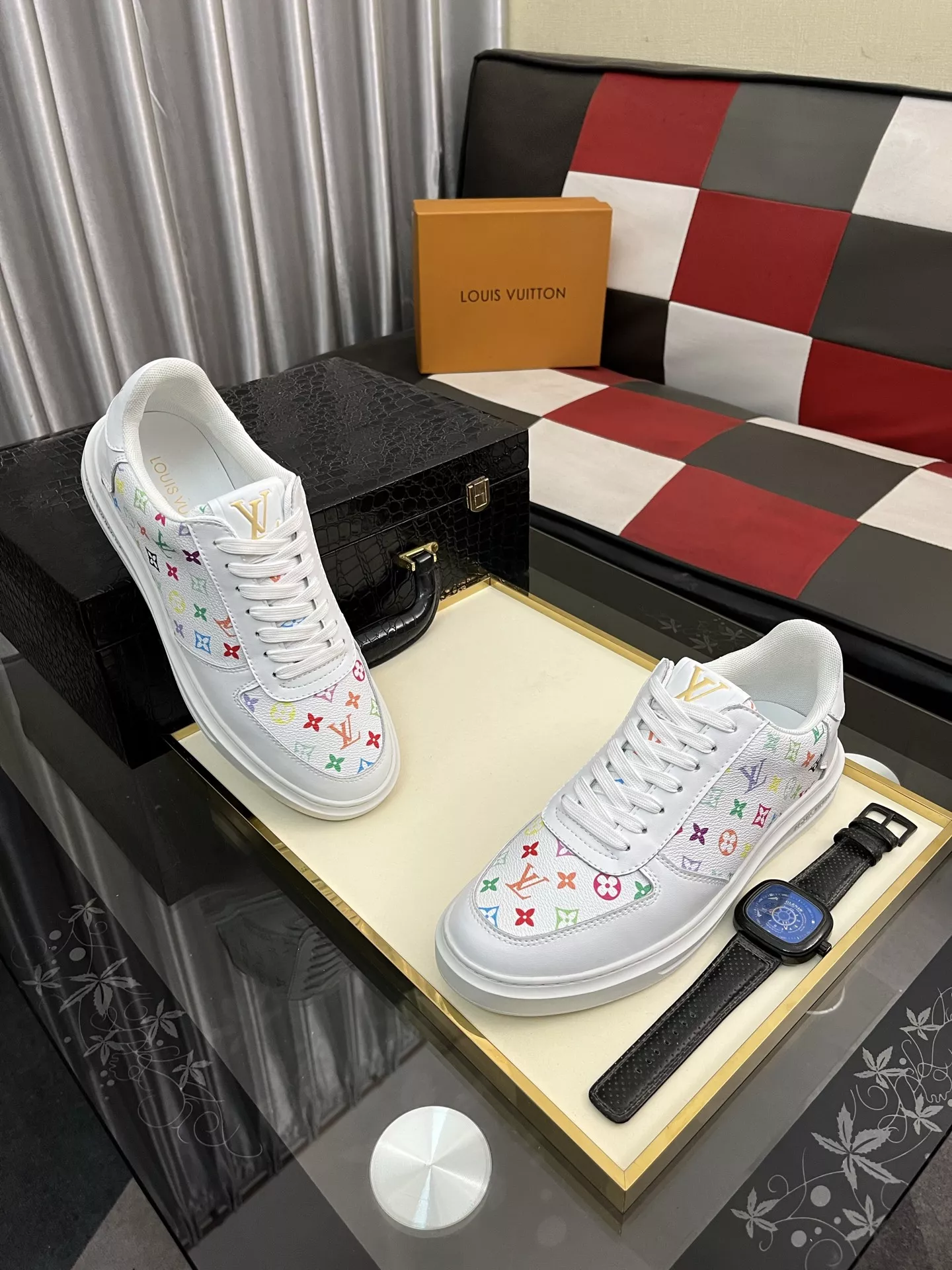 Louis Vuitton Casual Shoes For Men Trendsetting 7790
