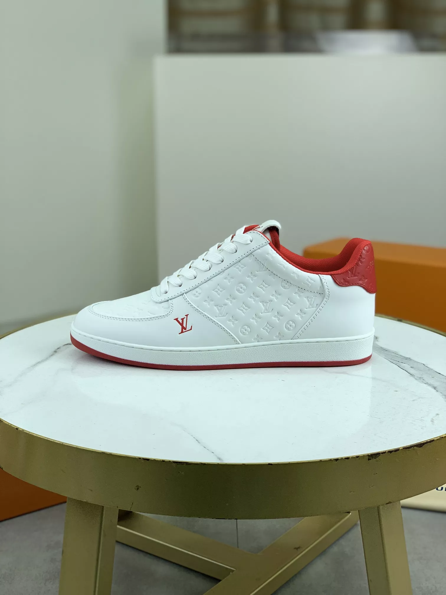 Louis Vuitton Casual Shoes For Men Trendy 2064