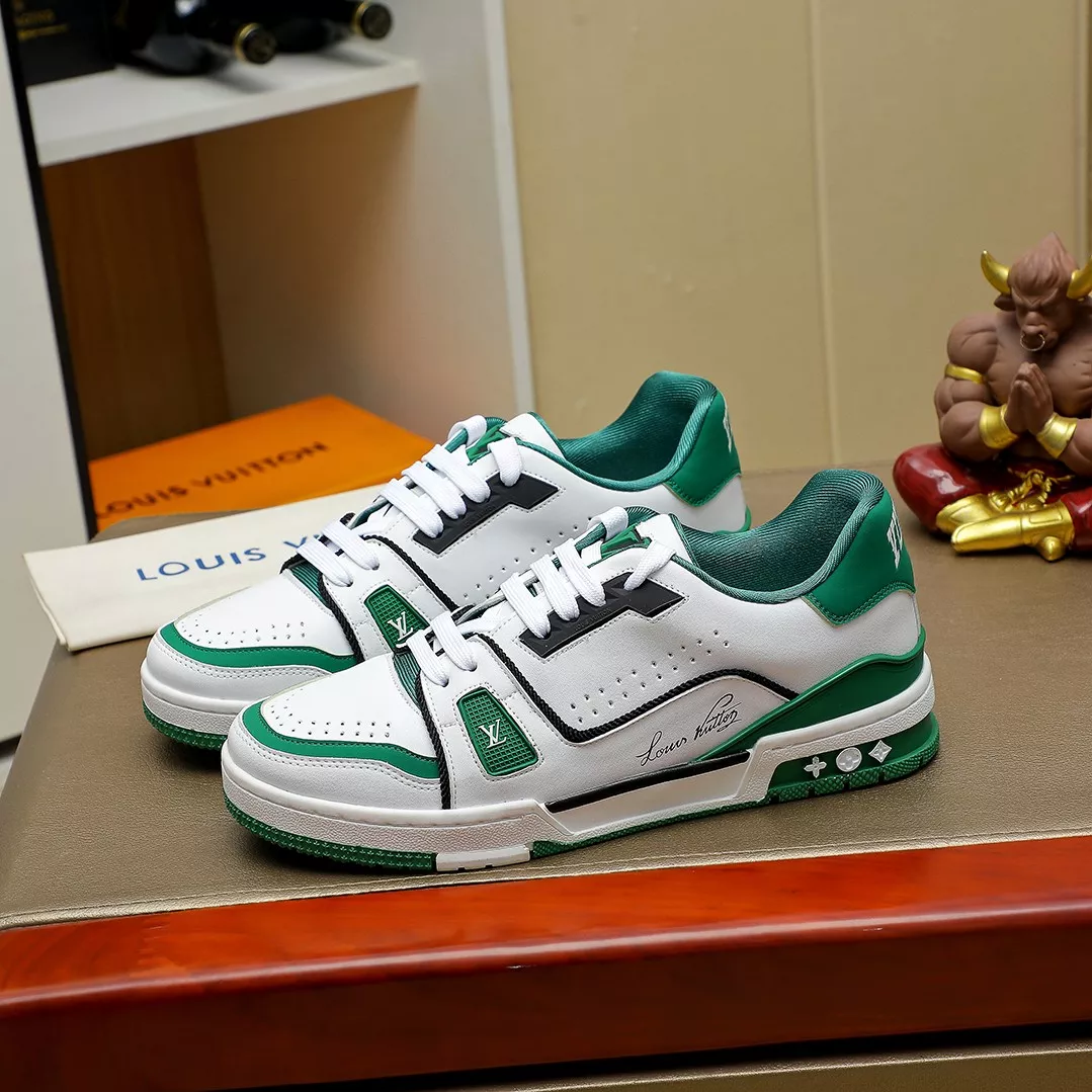 Louis Vuitton Casual Shoes For Men Trendy 2421