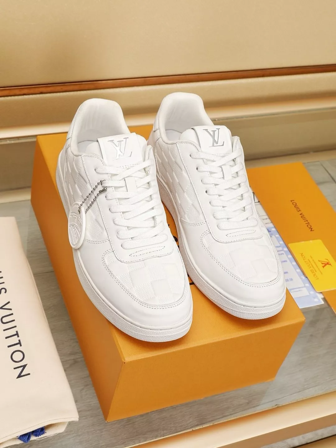 Louis Vuitton Casual Shoes For Men Trendy 3480