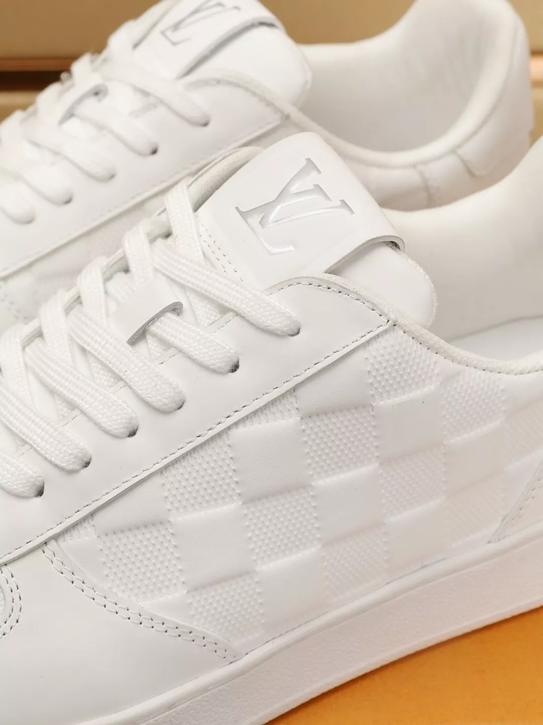 Louis Vuitton Casual Shoes For Men Trendy 3480