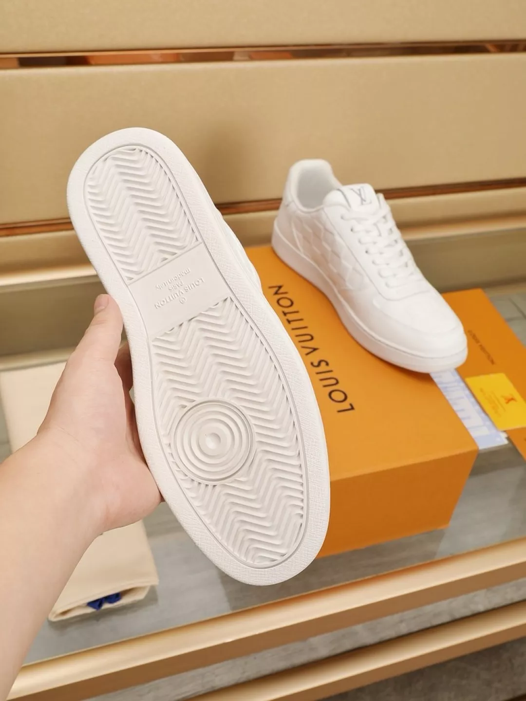 Louis Vuitton Casual Shoes For Men Trendy 3480