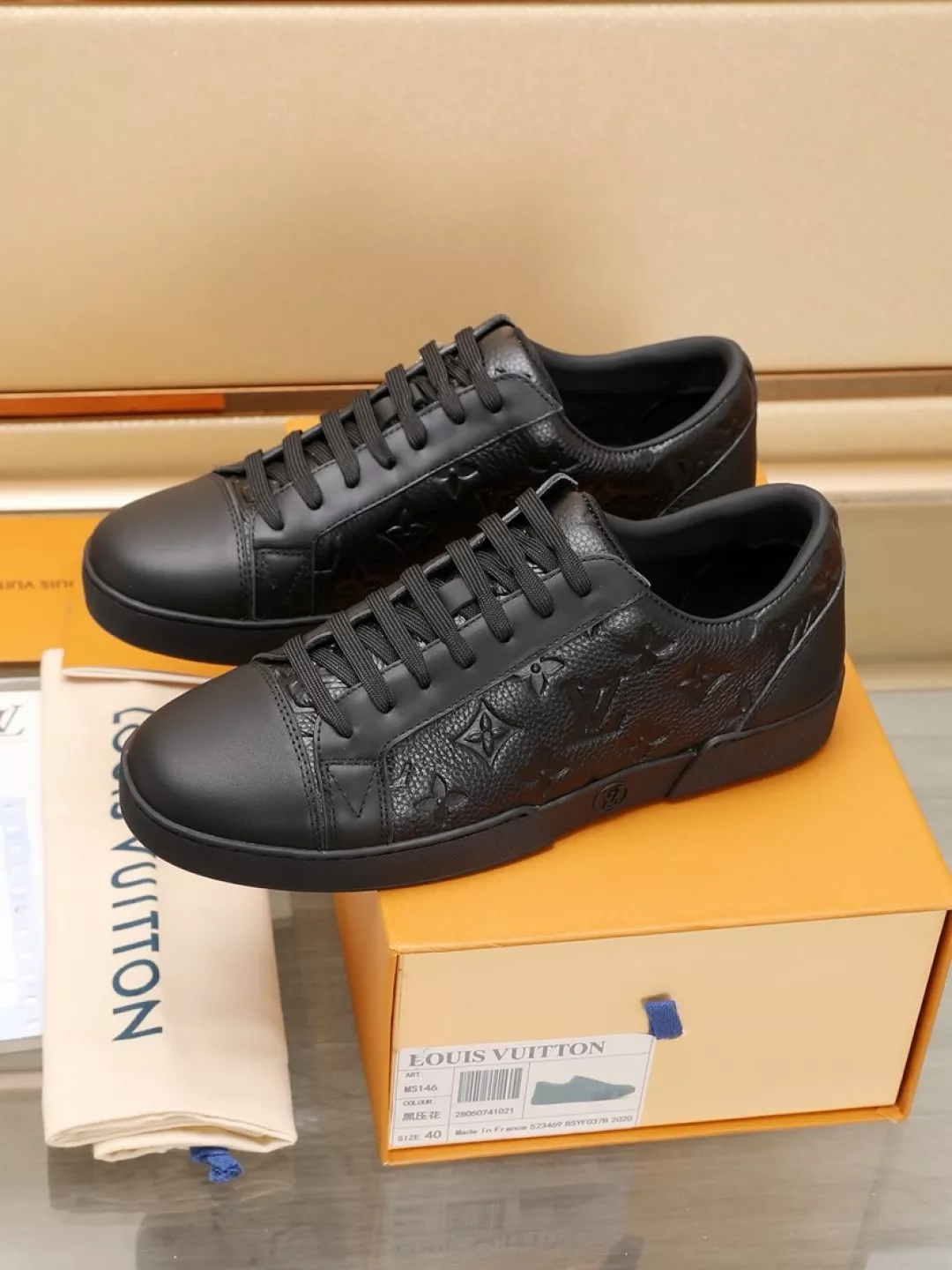 Louis Vuitton Casual Shoes For Men UrbanStyle 338