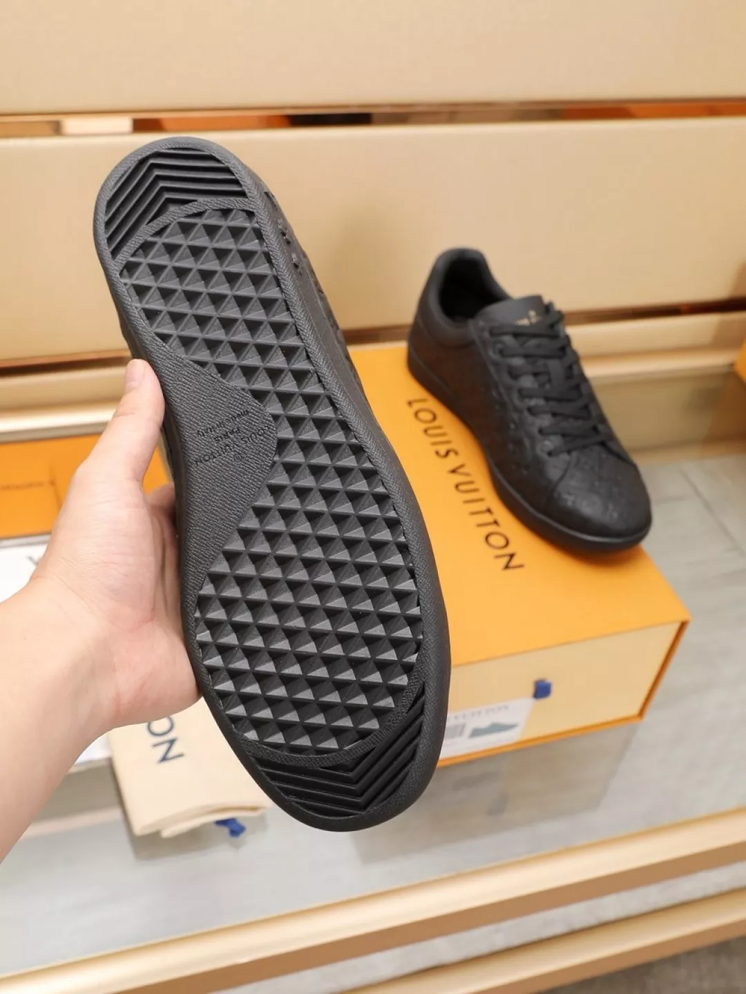 Louis Vuitton Casual Shoes For Men UrbanStyle 4650