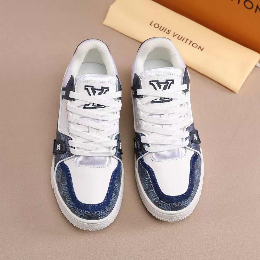 Louis Vuitton Casual Shoes For Men Versatile 8037