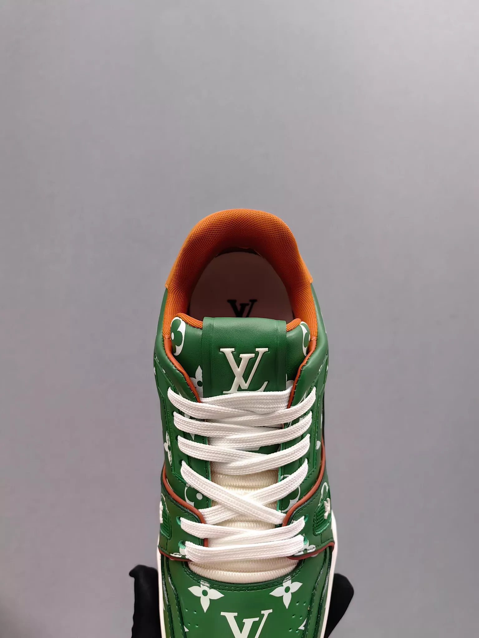 Louis Vuitton Casual Shoes For Men Vibrant 6689