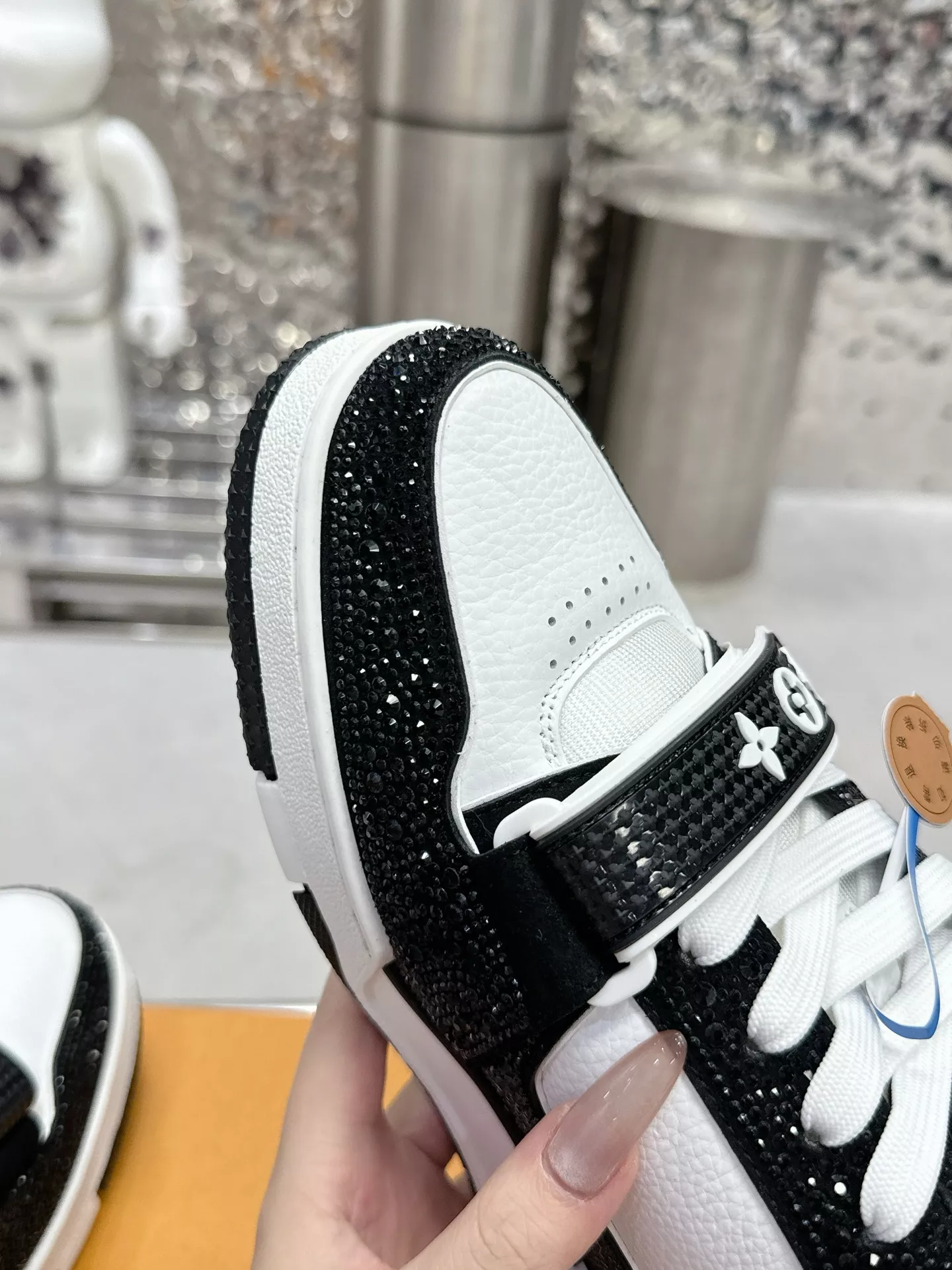 Louis Vuitton Casual Shoes For Women Bold 3663