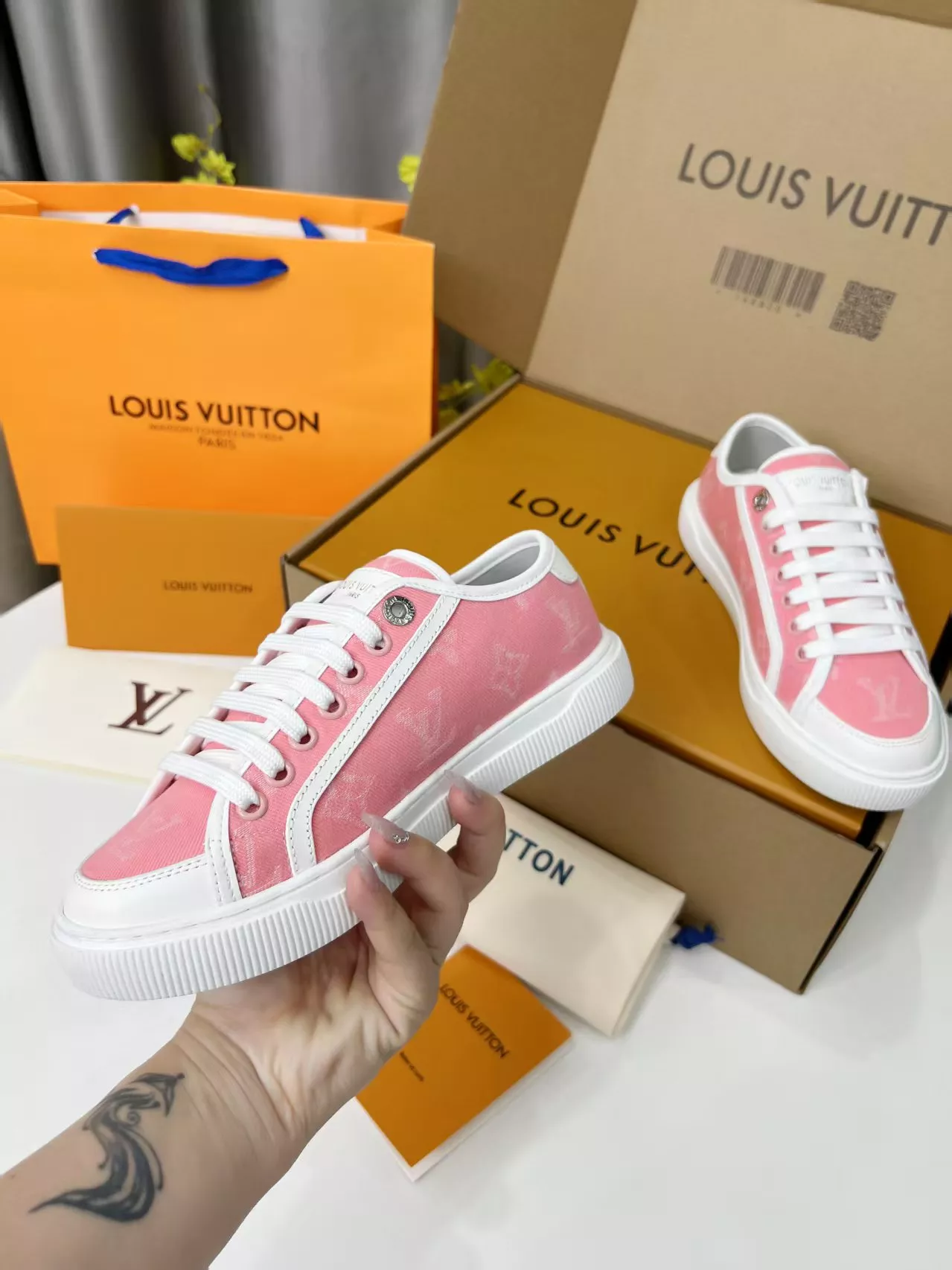Louis Vuitton Casual Shoes For Women Comfortable 1441
