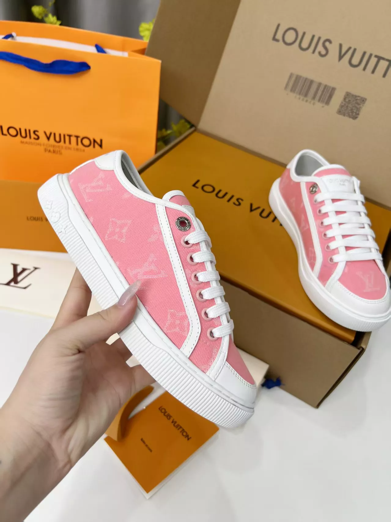 Louis Vuitton Casual Shoes For Women Comfortable 1441