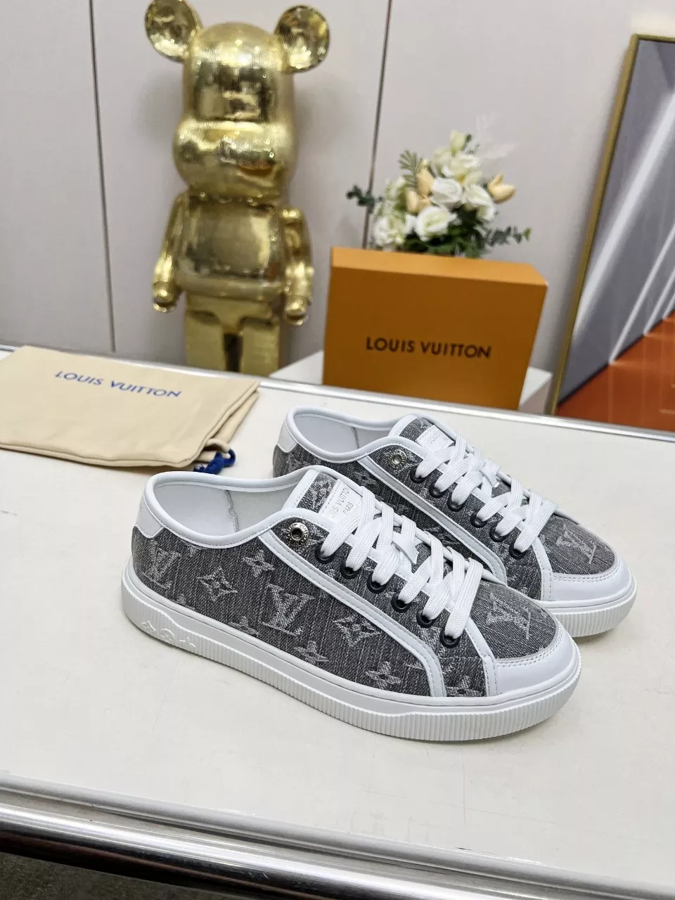 Louis Vuitton Casual Shoes For Women EasyMatch 8692