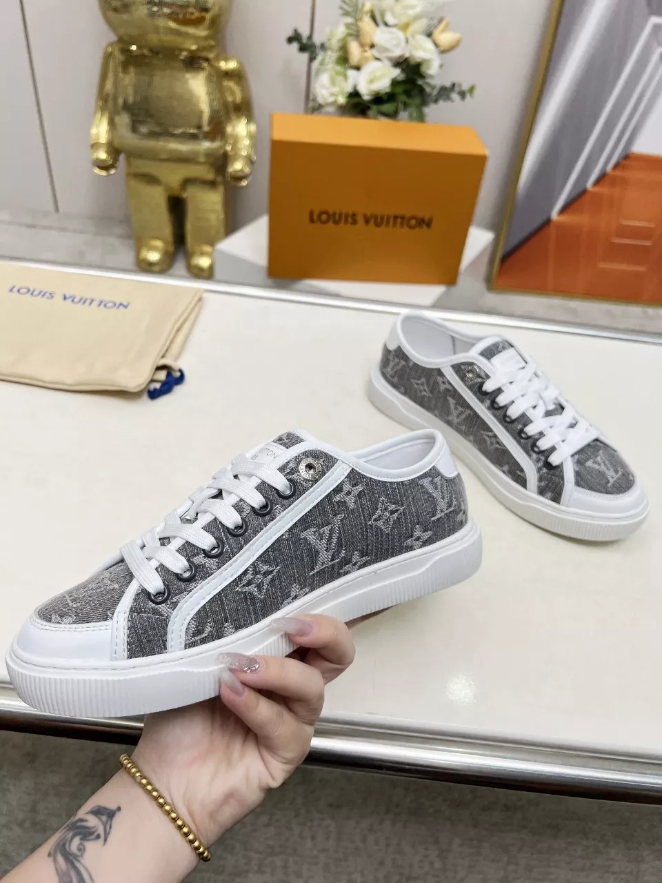 Louis Vuitton Casual Shoes For Women EasyMatch 8692