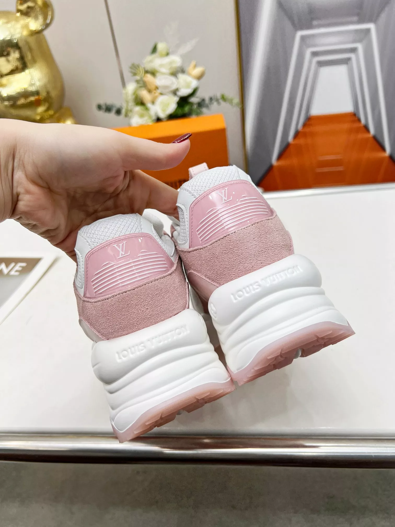 Louis Vuitton Casual Shoes For Women Flexible 548