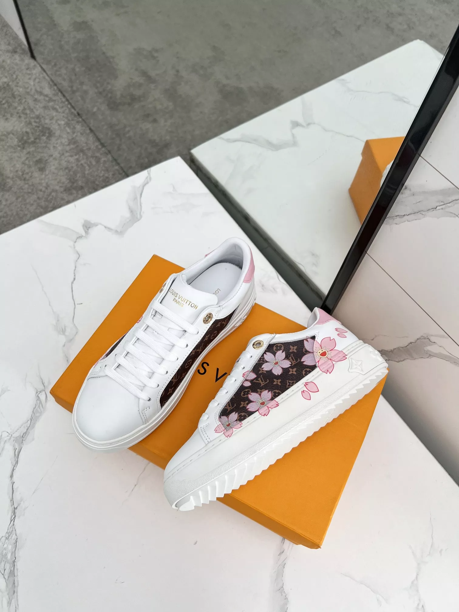 Louis Vuitton Casual Shoes For Women GoodFit 7691