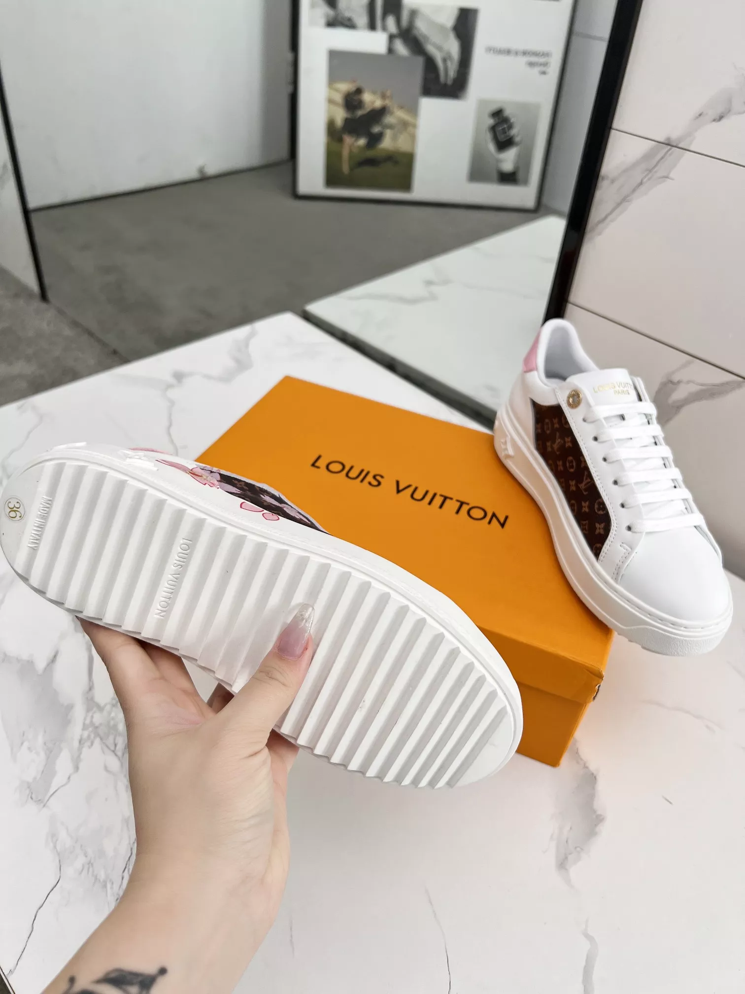 Louis Vuitton Casual Shoes For Women GoodFit 7691
