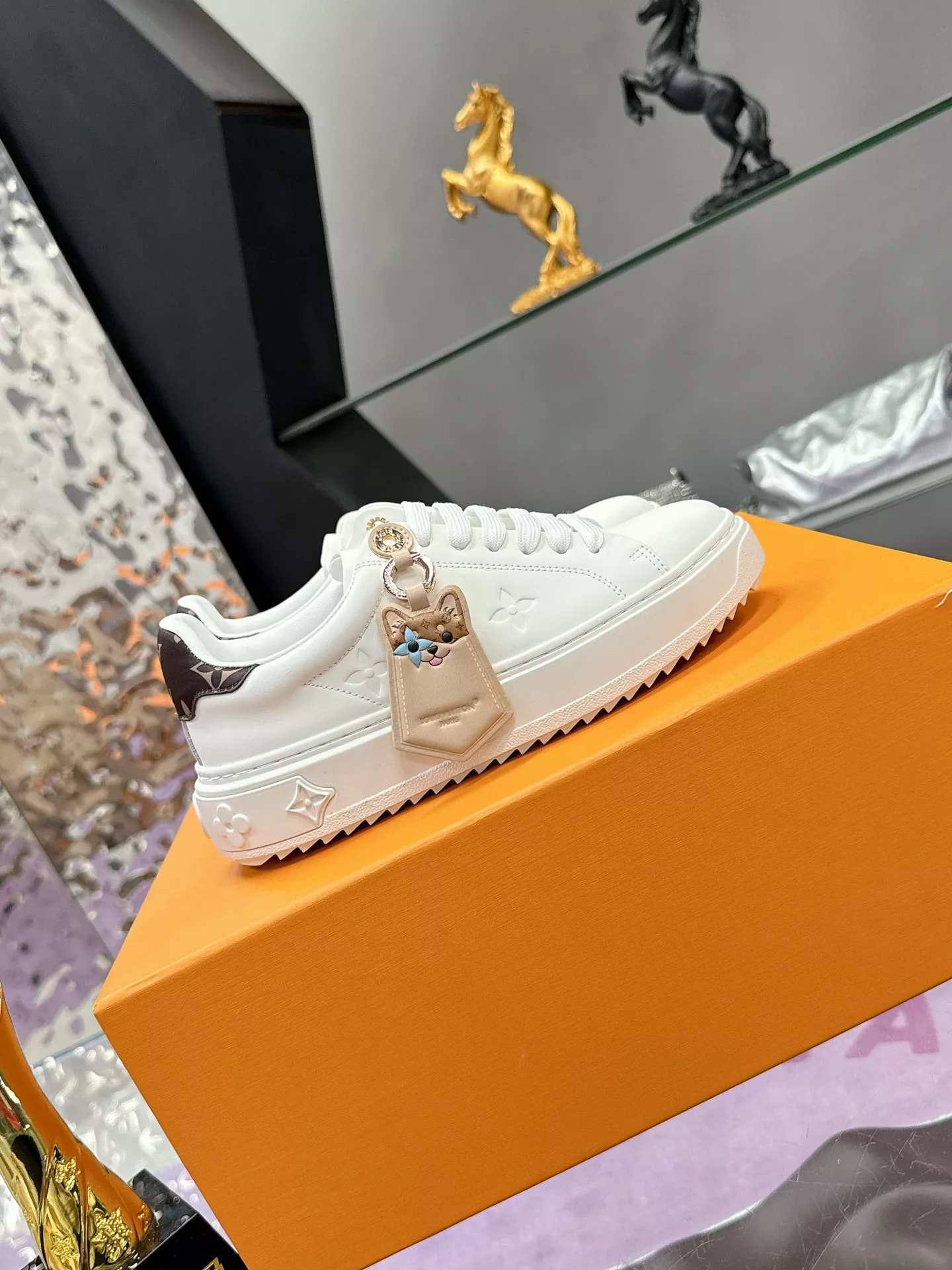 Louis Vuitton Casual Shoes For Women GoodFit 8285