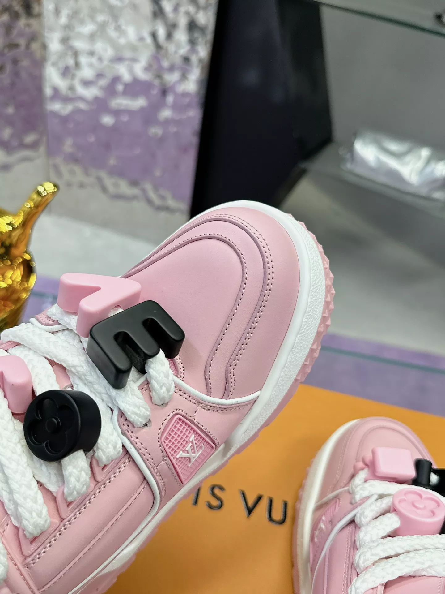Louis Vuitton Casual Shoes For Women GoodFit 9669