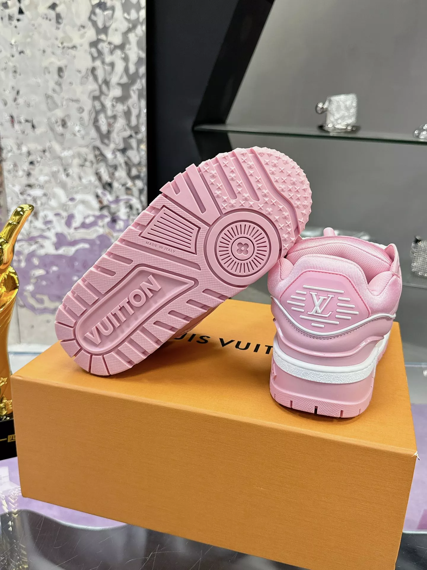 Louis Vuitton Casual Shoes For Women GoodFit 9669