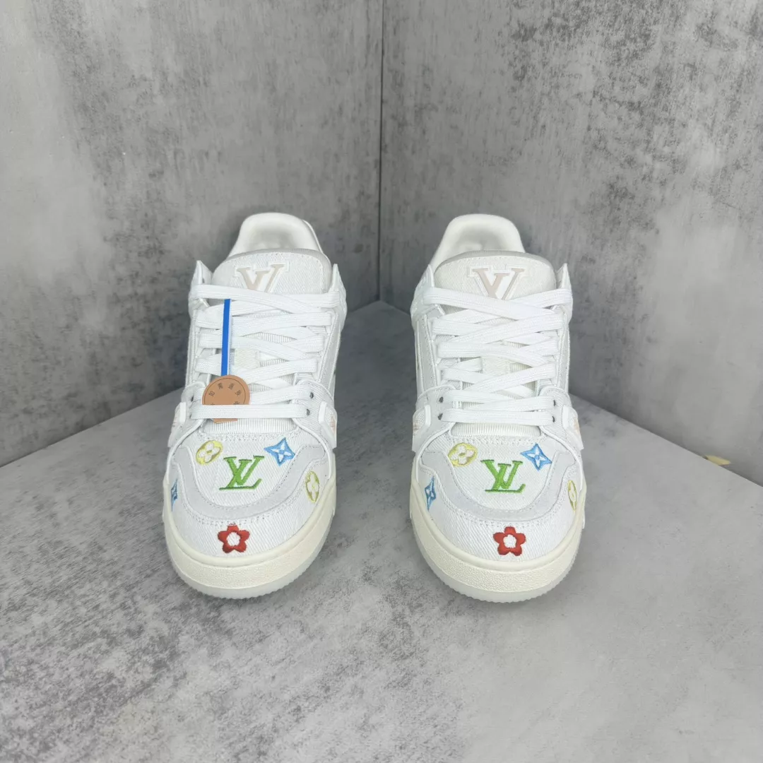 Louis Vuitton Casual Shoes For Women Lightweight 8388