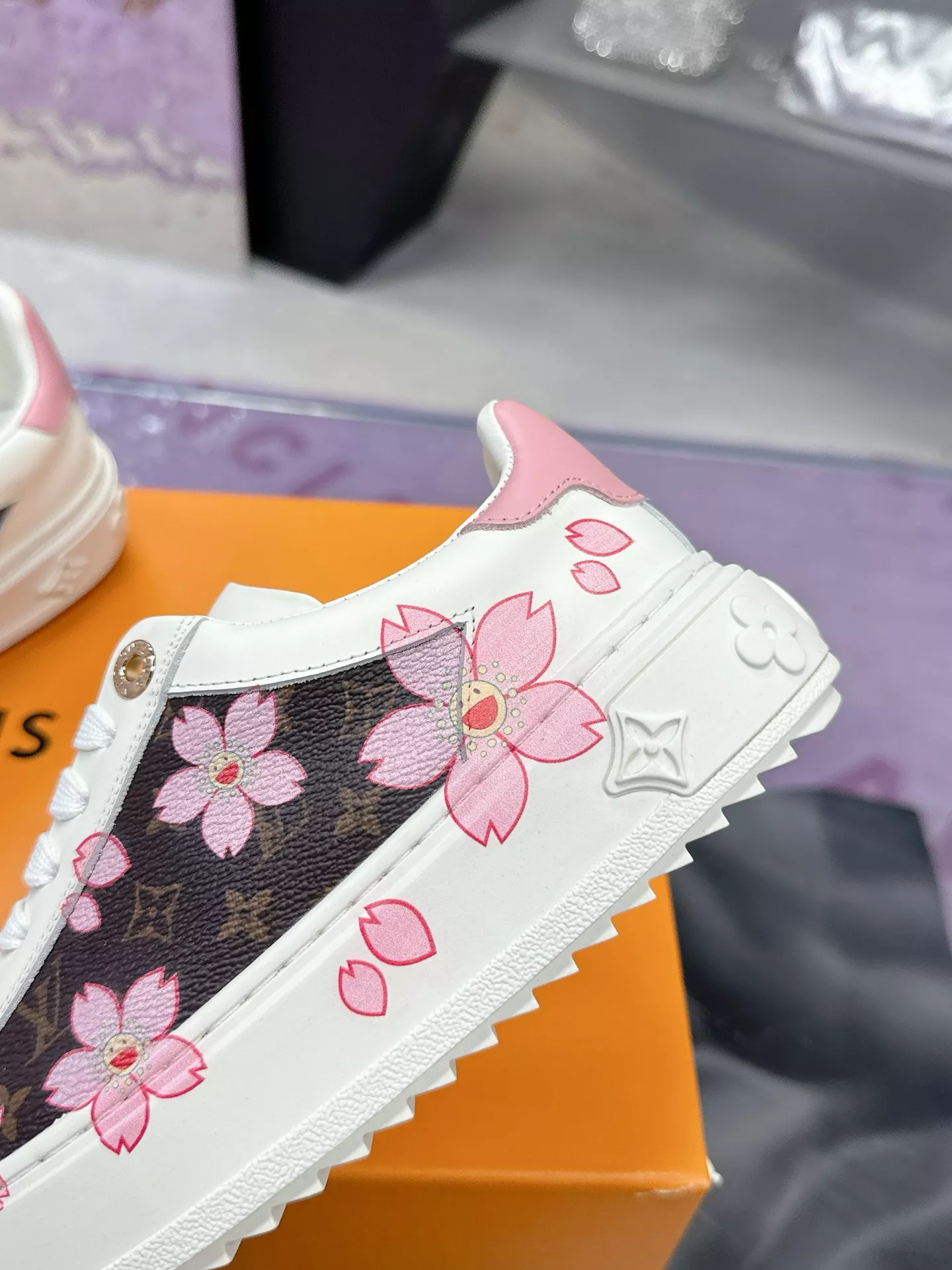 Louis Vuitton Casual Shoes For Women Minimalist 2079