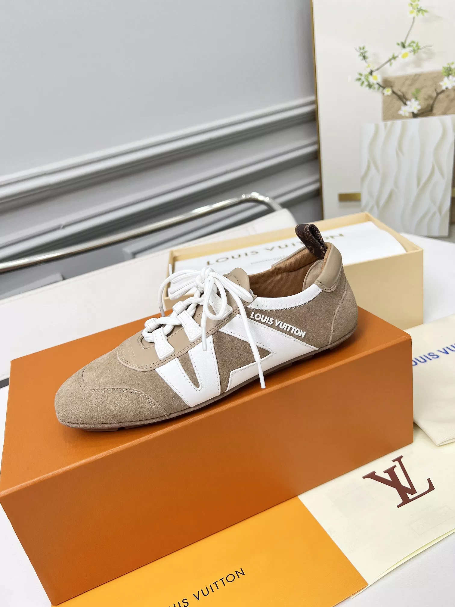Louis Vuitton Casual Shoes For Women Resilient 6051