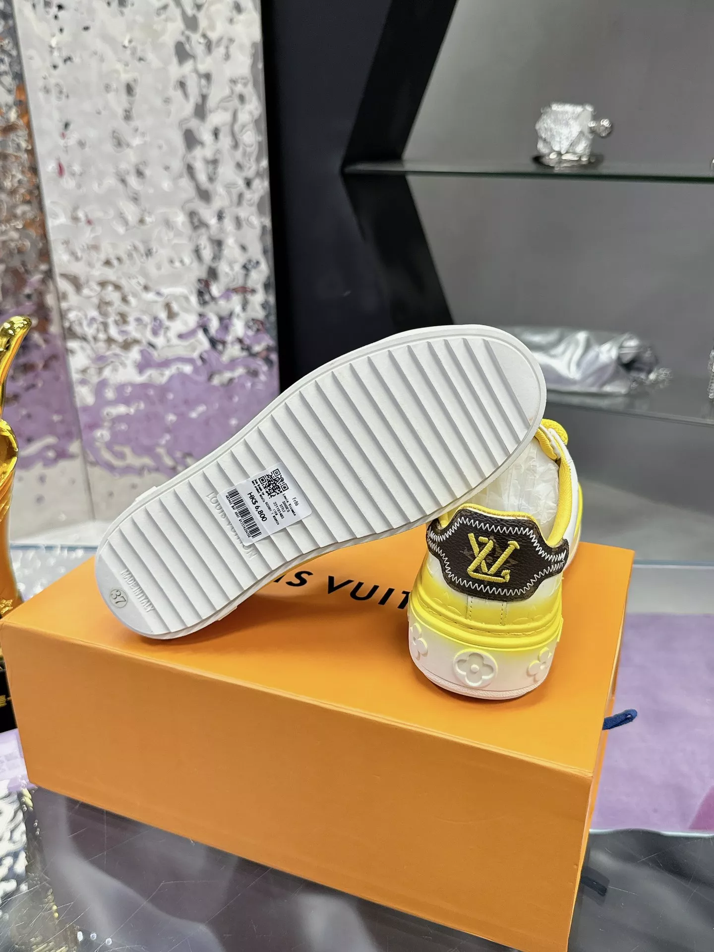 Louis Vuitton Casual Shoes For Women Resilient 8851