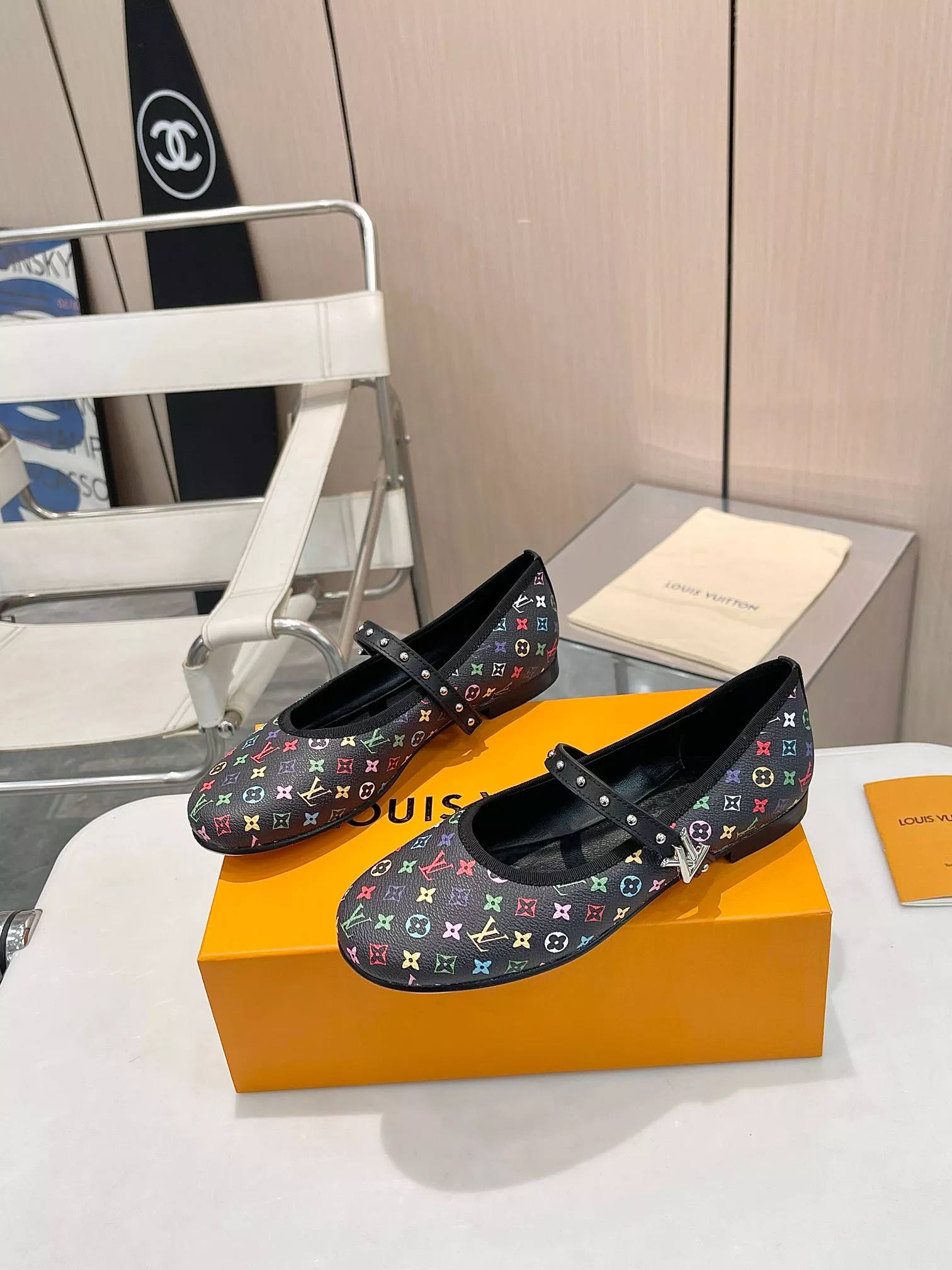 Louis Vuitton Casual Shoes For Women SmartChoice 1003