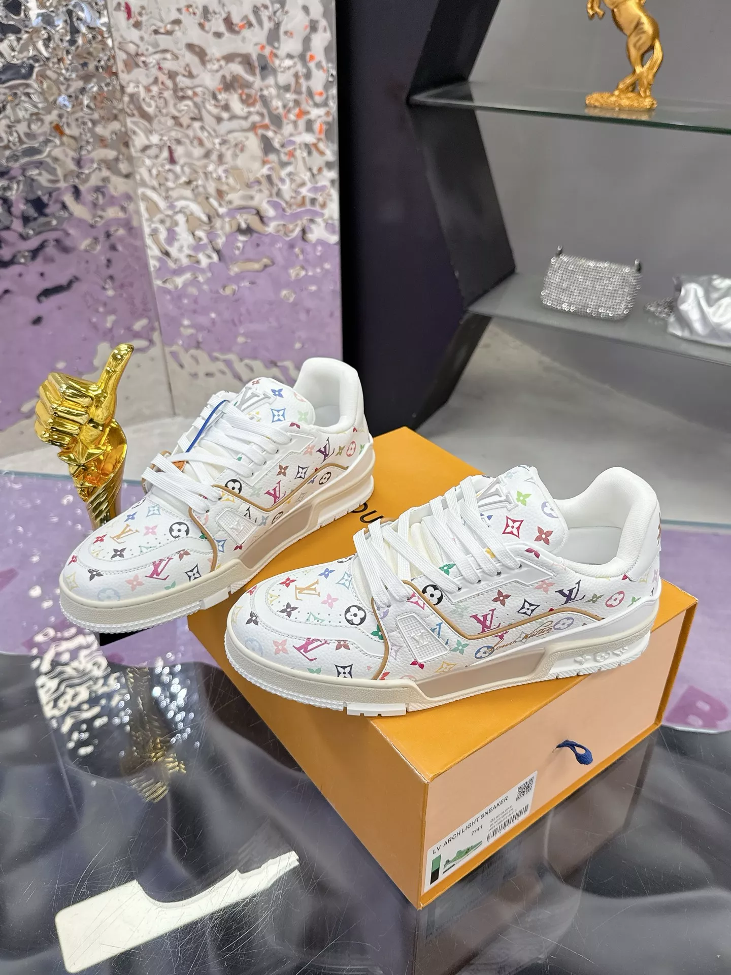Louis Vuitton Casual Shoes For Women Sophisticated 6447