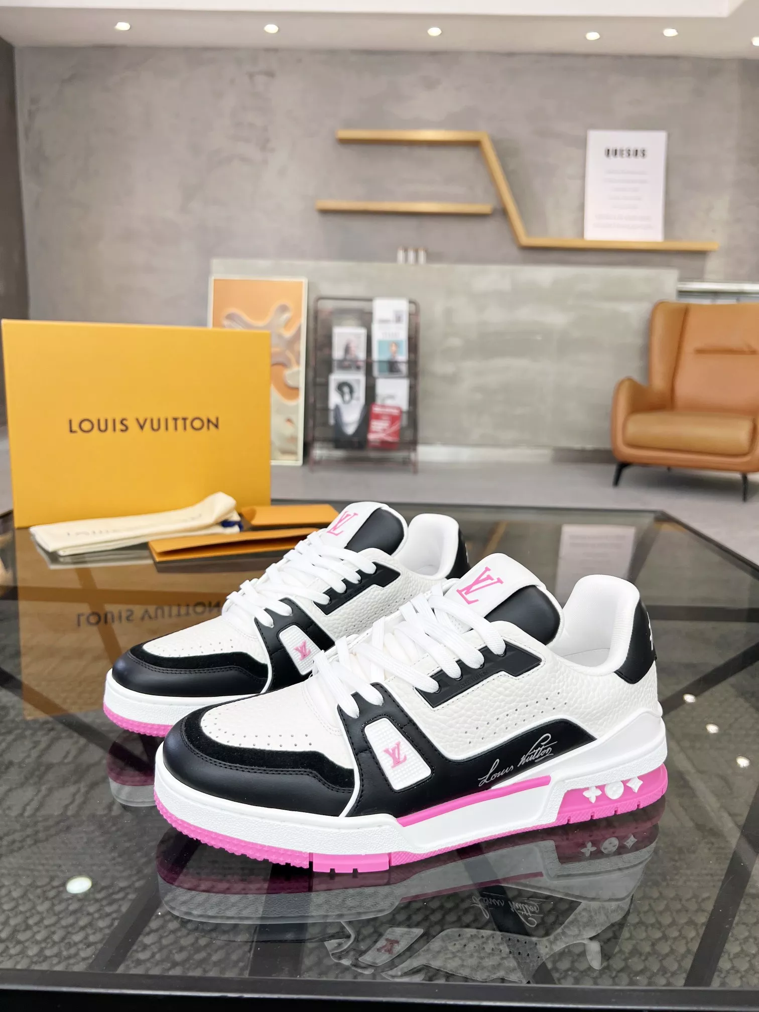 Louis Vuitton Casual Shoes For Women Trendy 2436