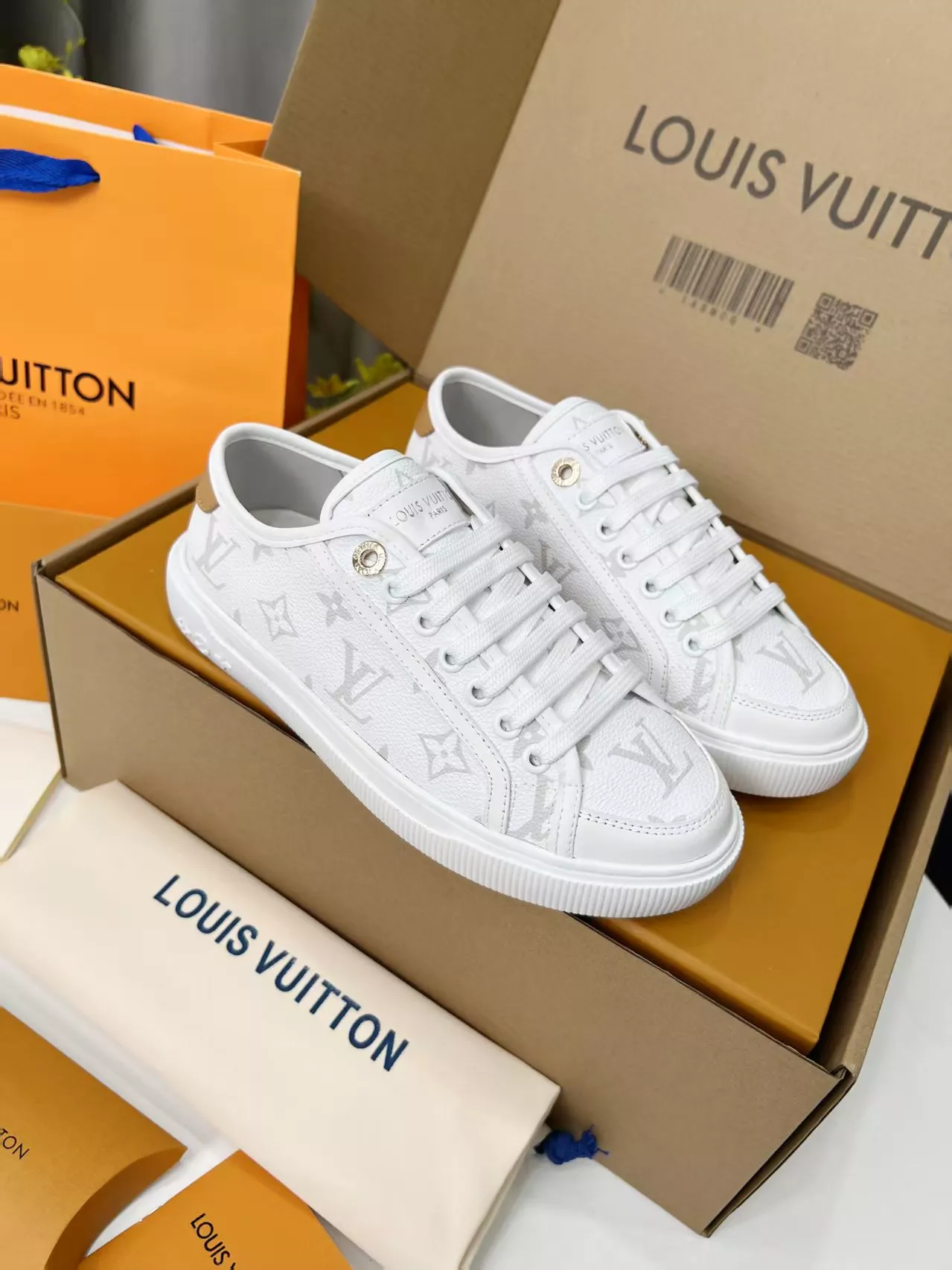 Louis Vuitton Casual Shoes For Women Trendy 3938