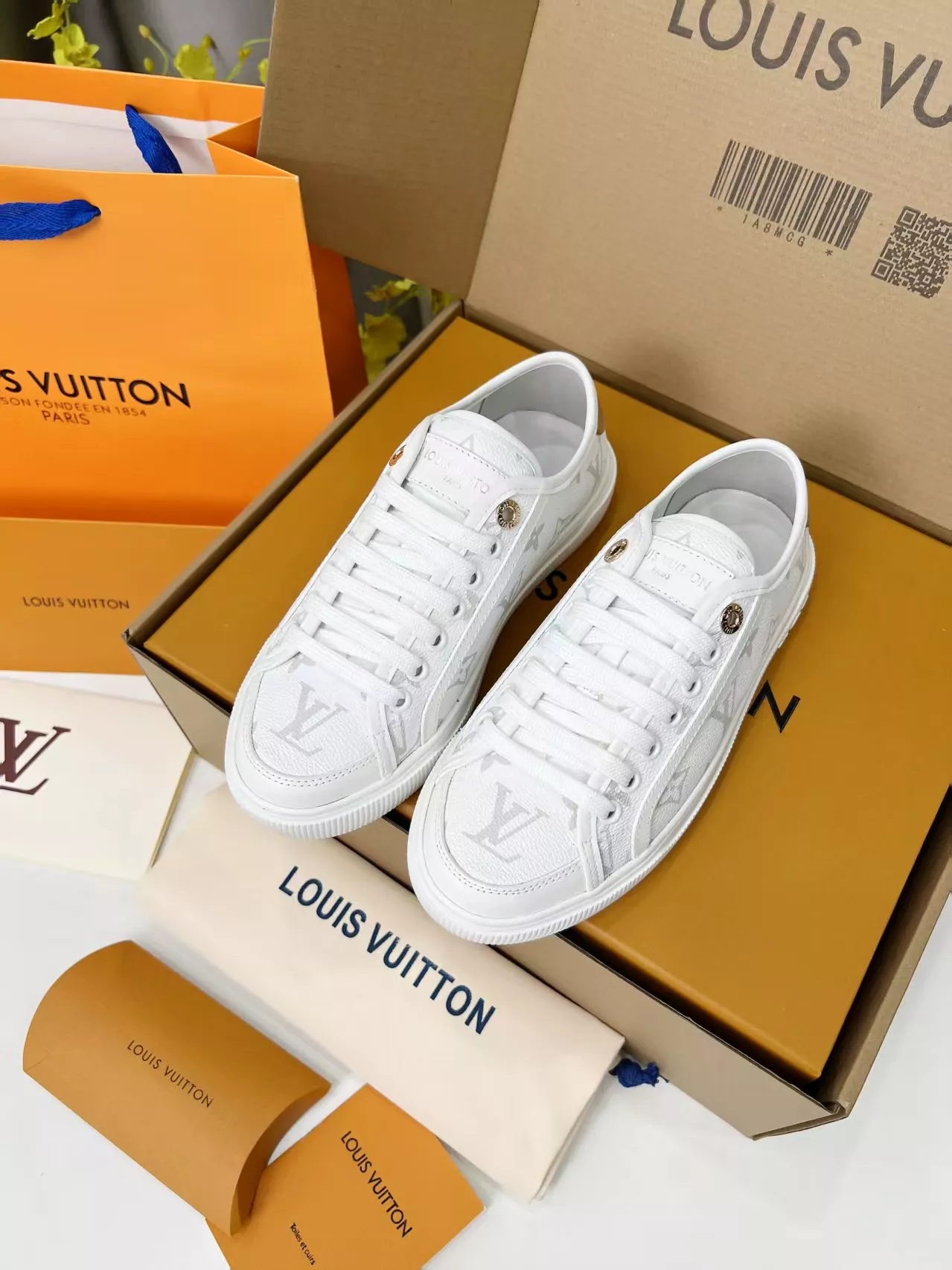 Louis Vuitton Casual Shoes For Women Trendy 3938