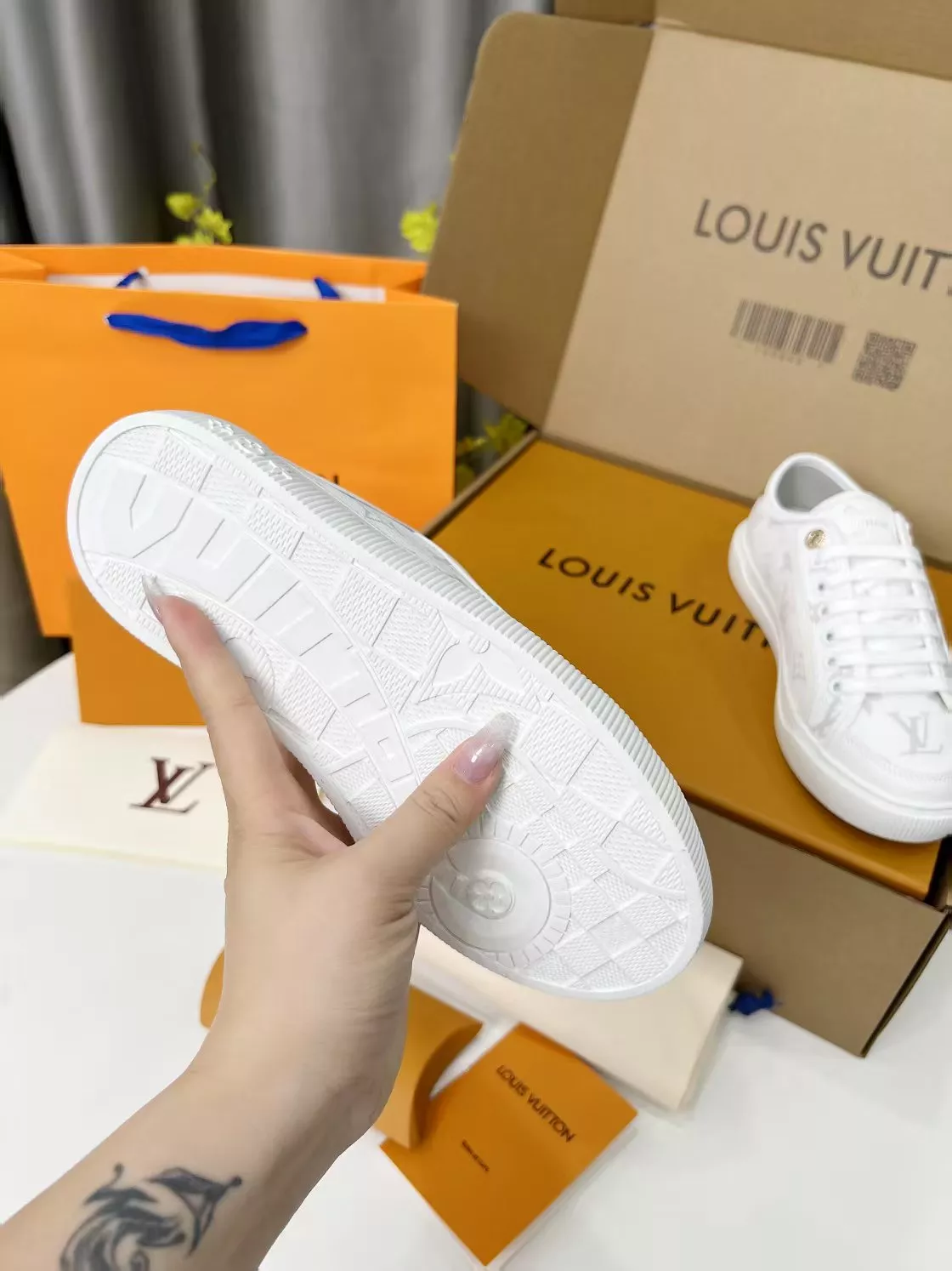 Louis Vuitton Casual Shoes For Women Trendy 3938