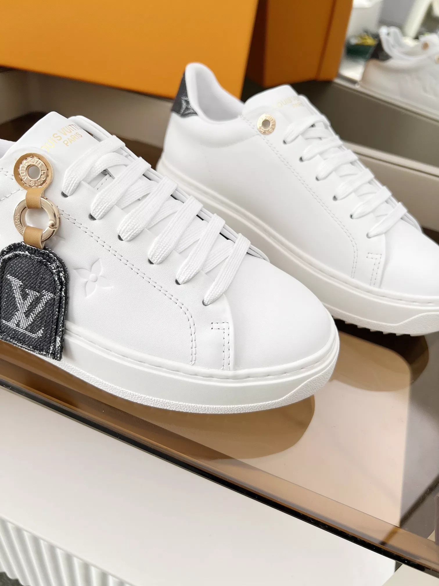 Louis Vuitton Casual Shoes For Women Trendy 8797