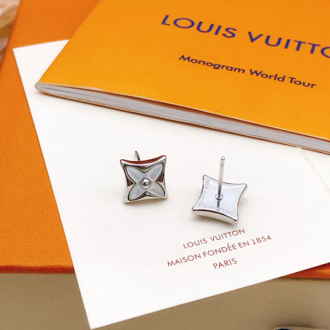 Louis Vuitton Earrings For Women AllSeason 8893